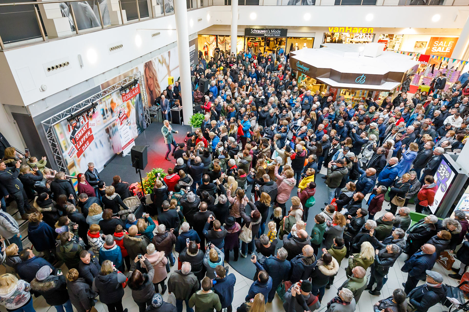 Smart Lappen Dag in de Roselaar te Roosendaal.