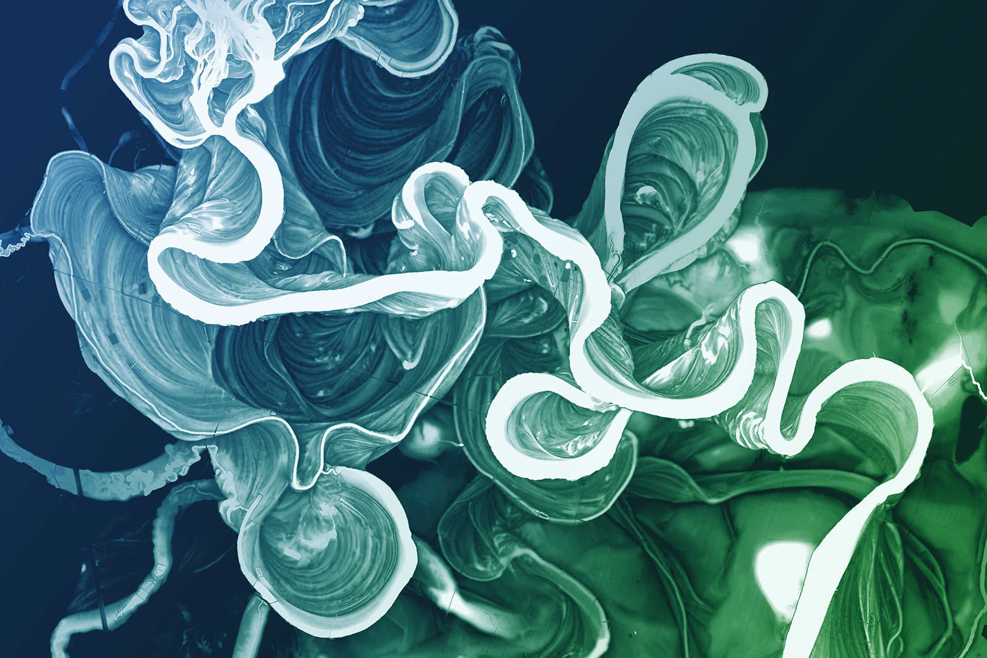 025 Flathead River Montana 18000 x 12000 pixels