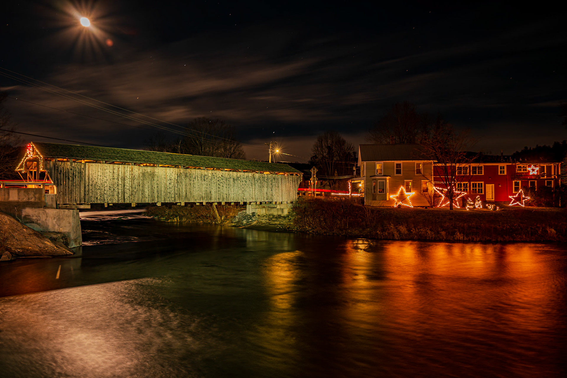 24 mm f/8.0 at 30.0 sec 0 EV 100 ISO ©Steven Mermelstein. All rights reserved. #20151224182151
