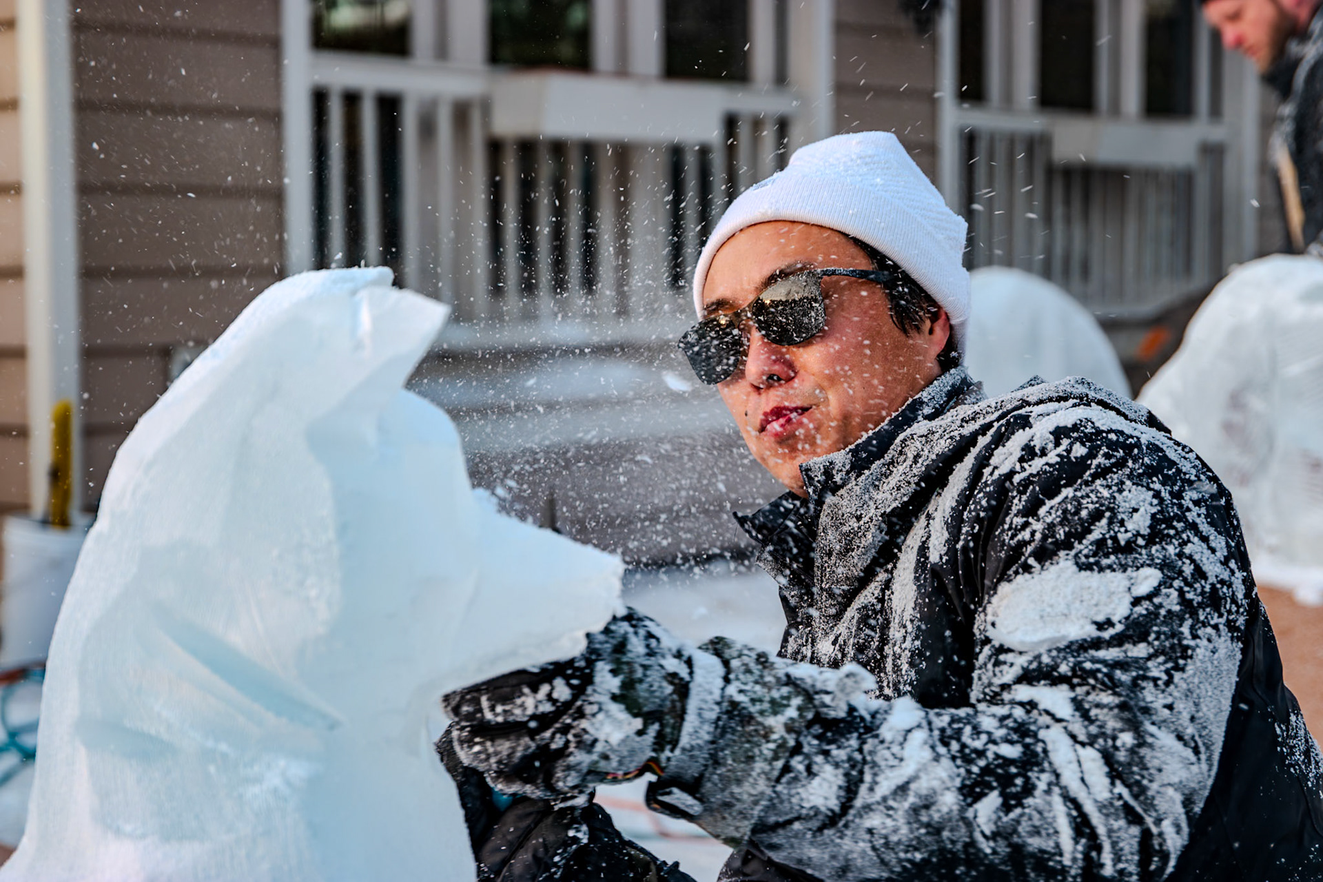 61 mm f/2.8 at 1/250 sec 0 EV 100 ISO ©Steven Mermelstein. All rights reserved. #20150123154557