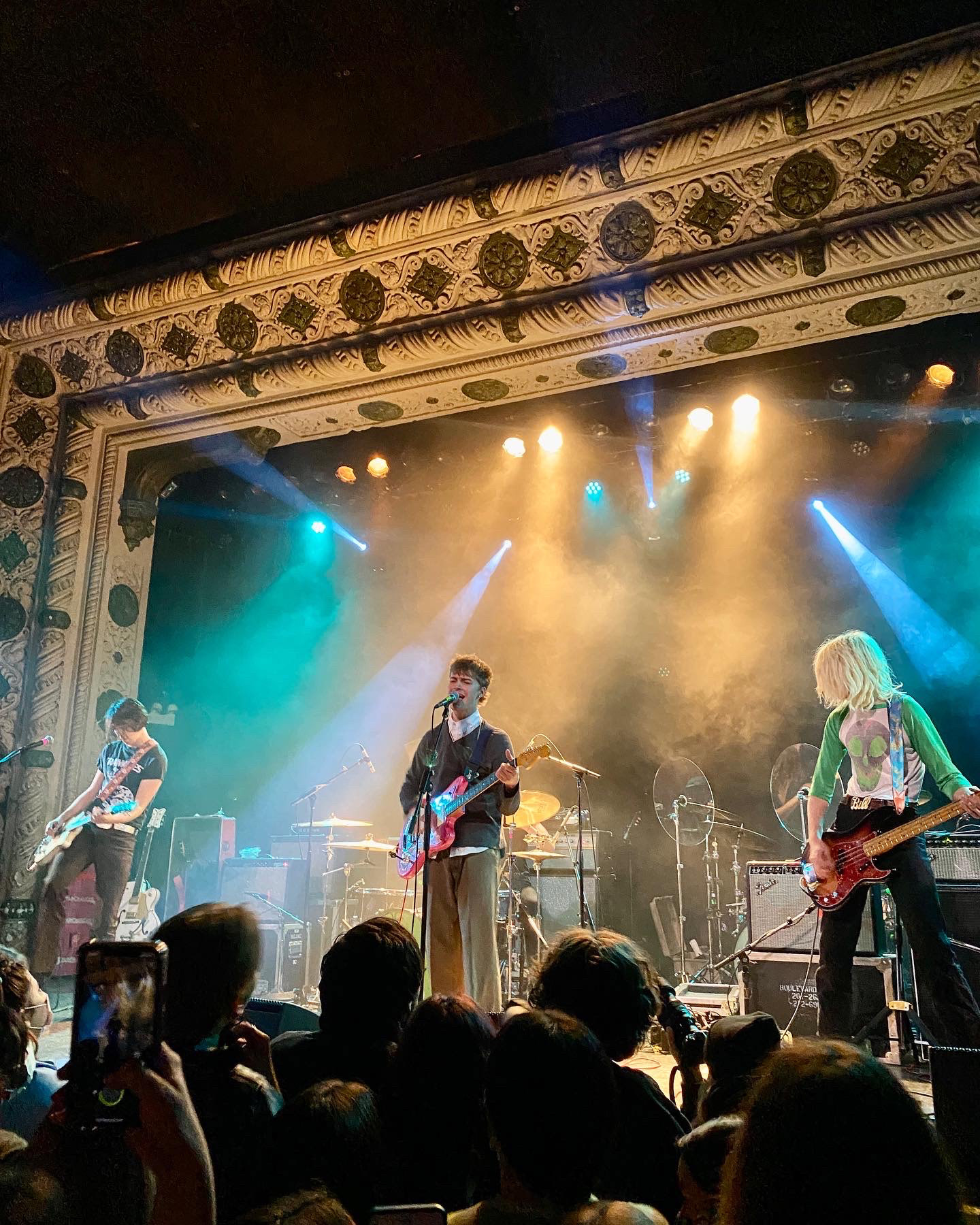 Christian Leave / Metro / 2021