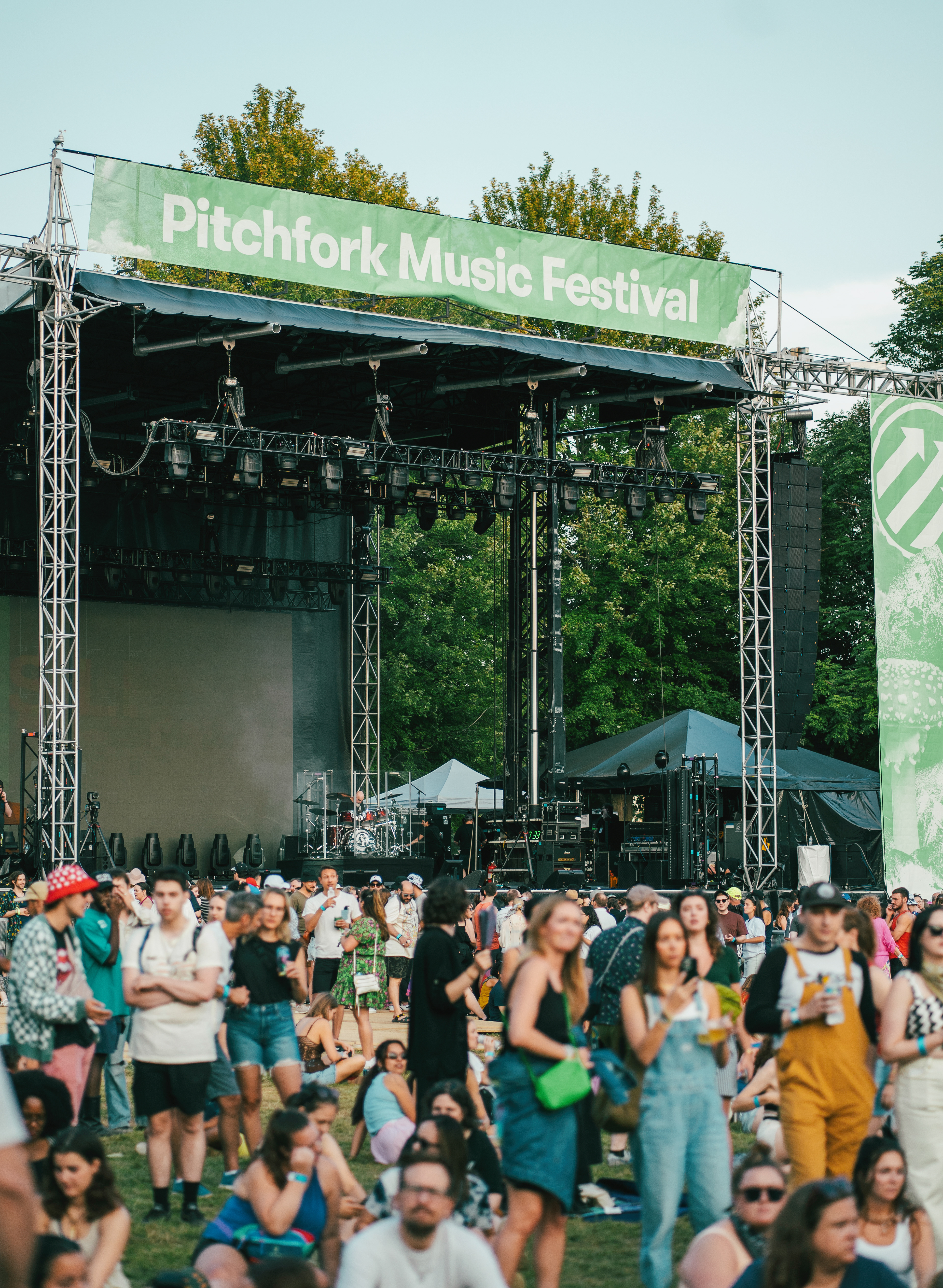 Green Stage