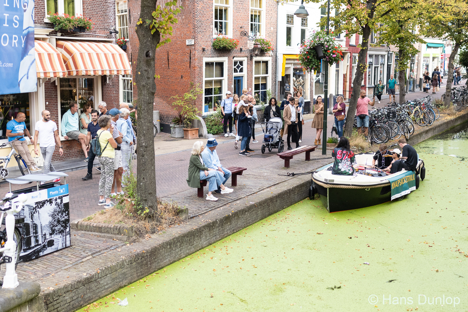 Jessy Yasmeen & band