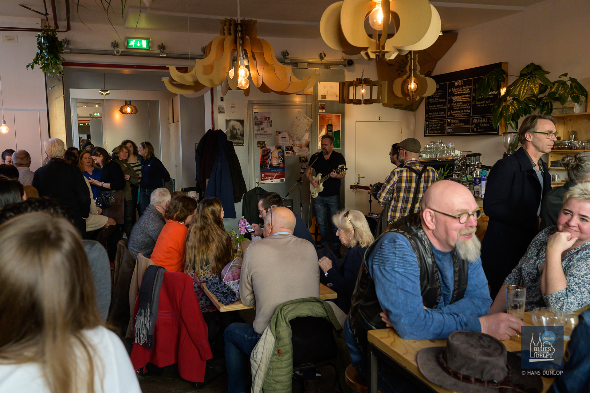 The Blue Tails in BarBaar