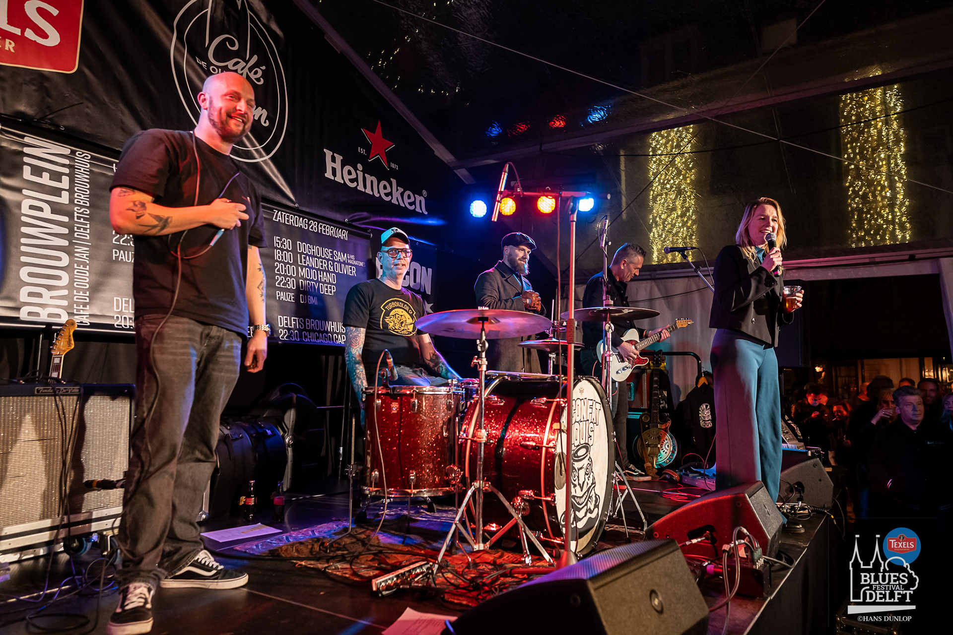 Opening Delft Blues in Tent café Oude Jan