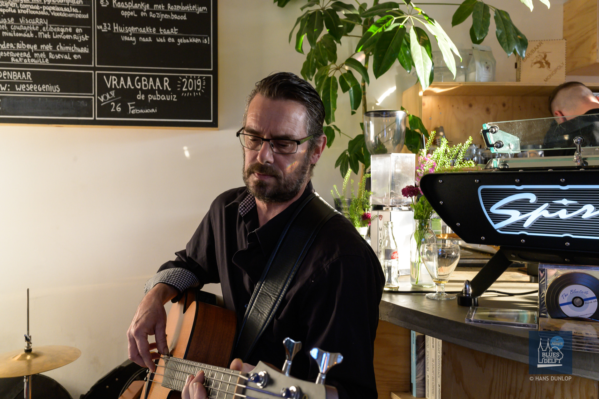 The Blue Tails in BarBaar