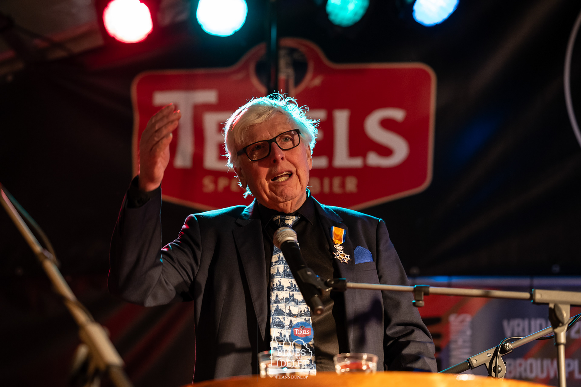 Opening van het Texels Blues Festival  in de tent bij De Oude Jan