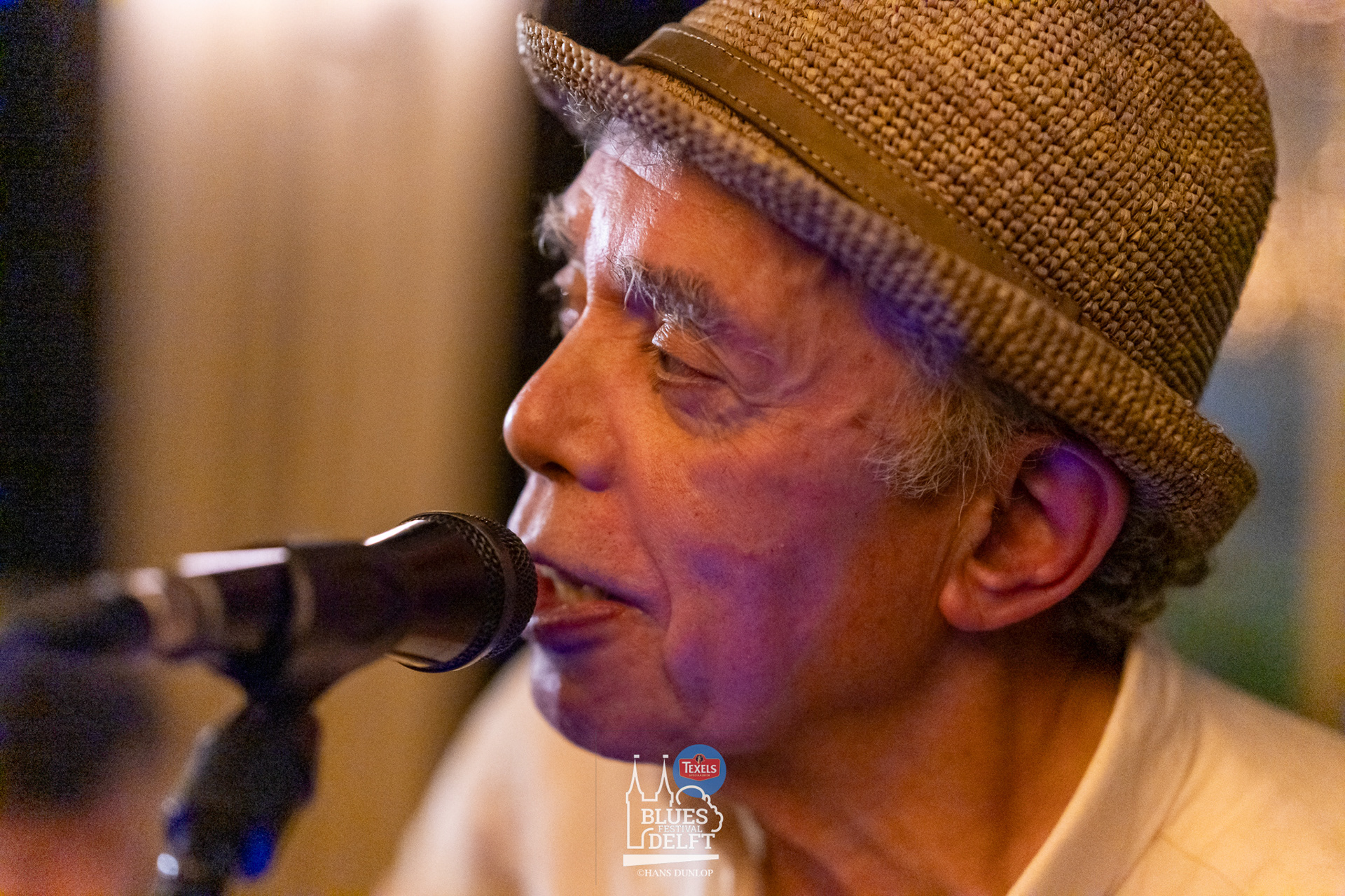 De Wijnhaven: Men in Blues