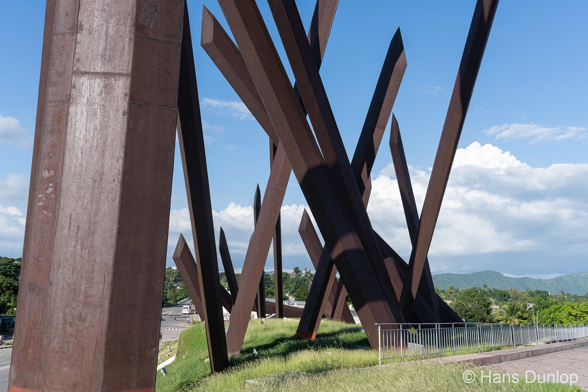 23 Machetes on the Plaza de Revolution