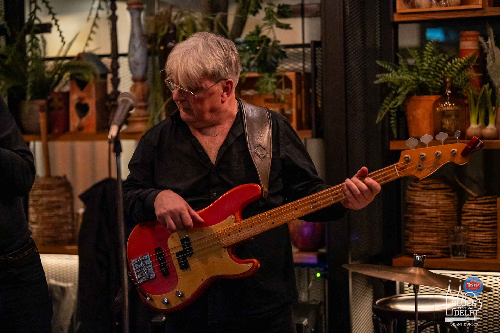 Little Boogie Boy in café Moeke