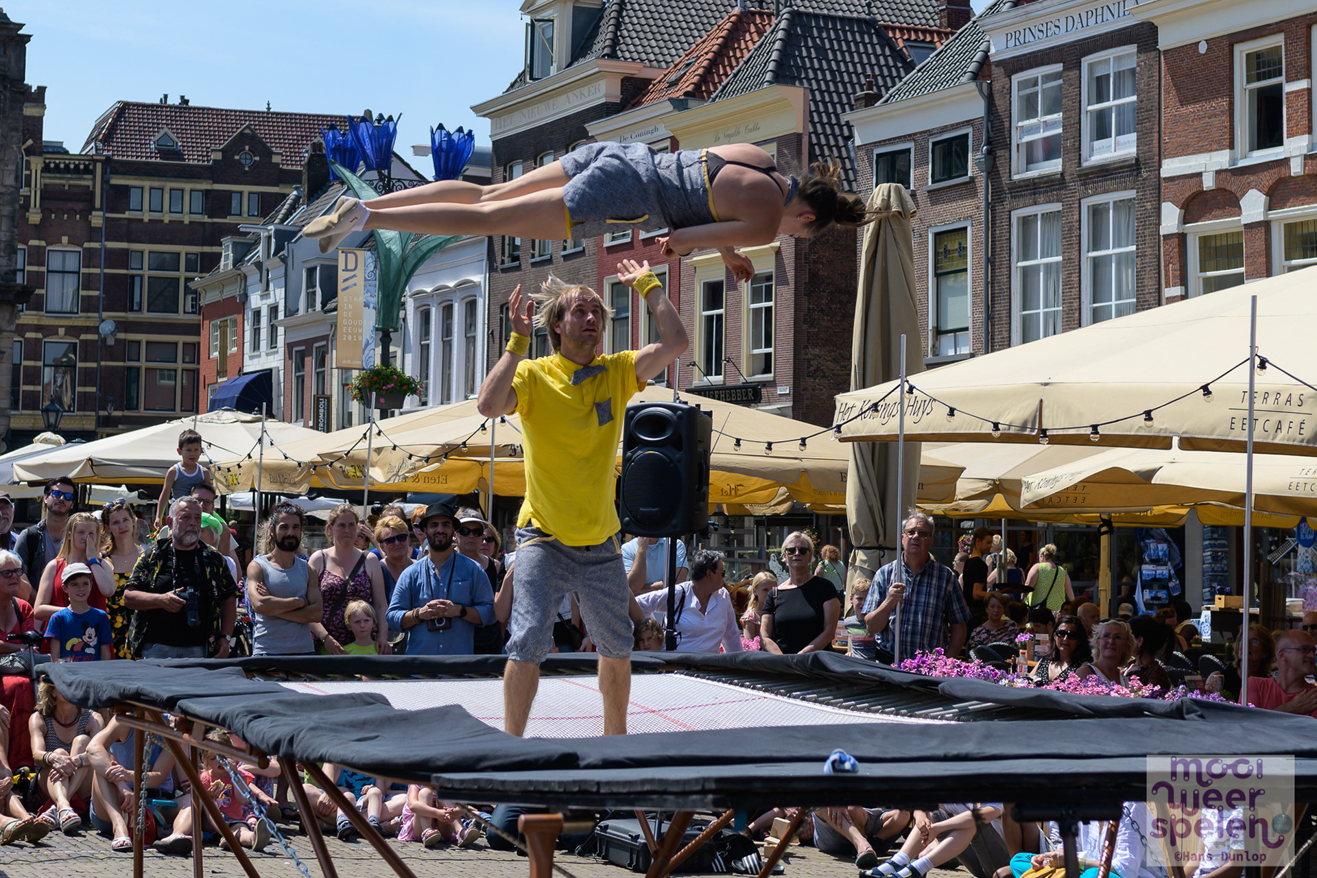 Aramelo "(Un)folded"