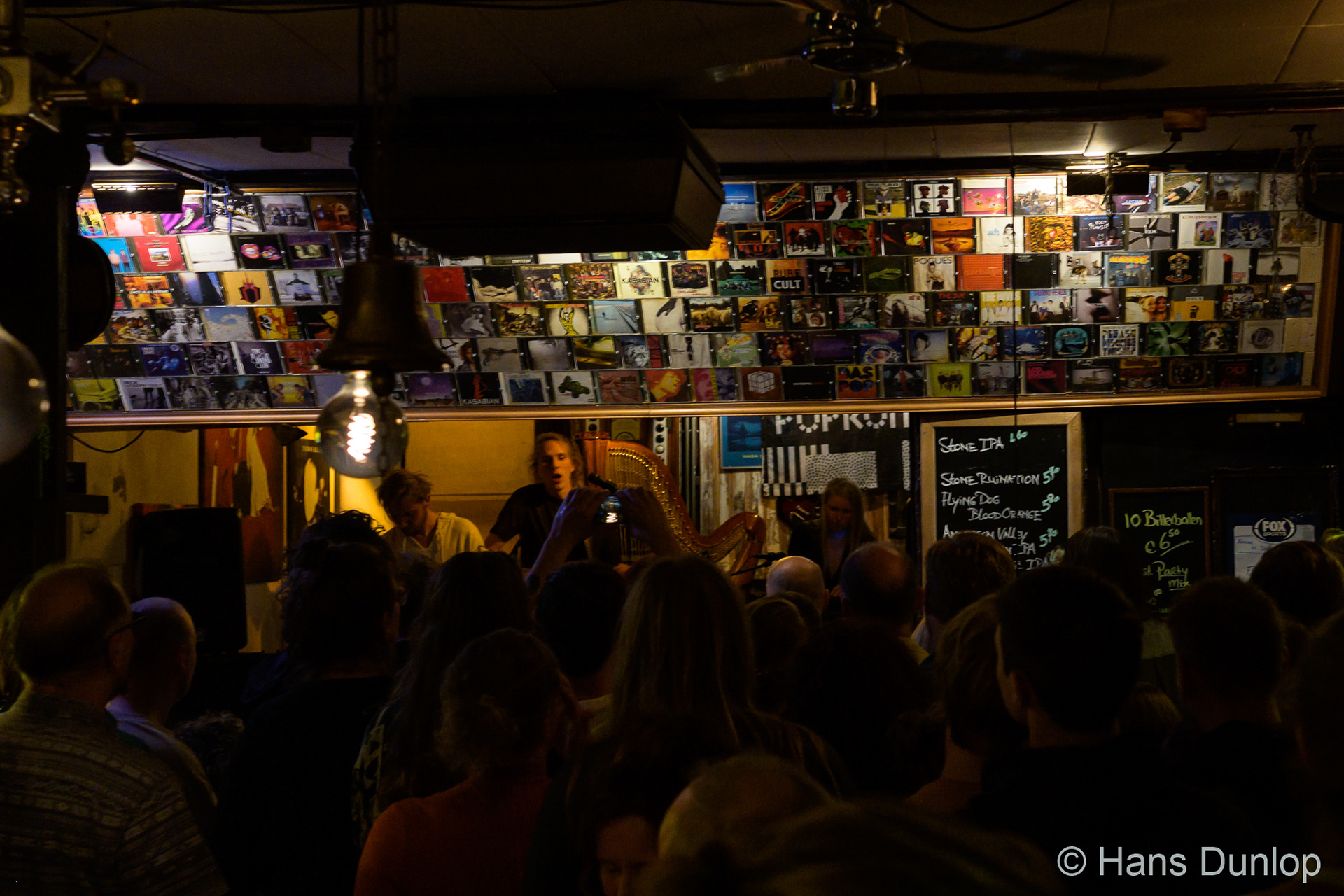 Out Of Skin (De Joffer)