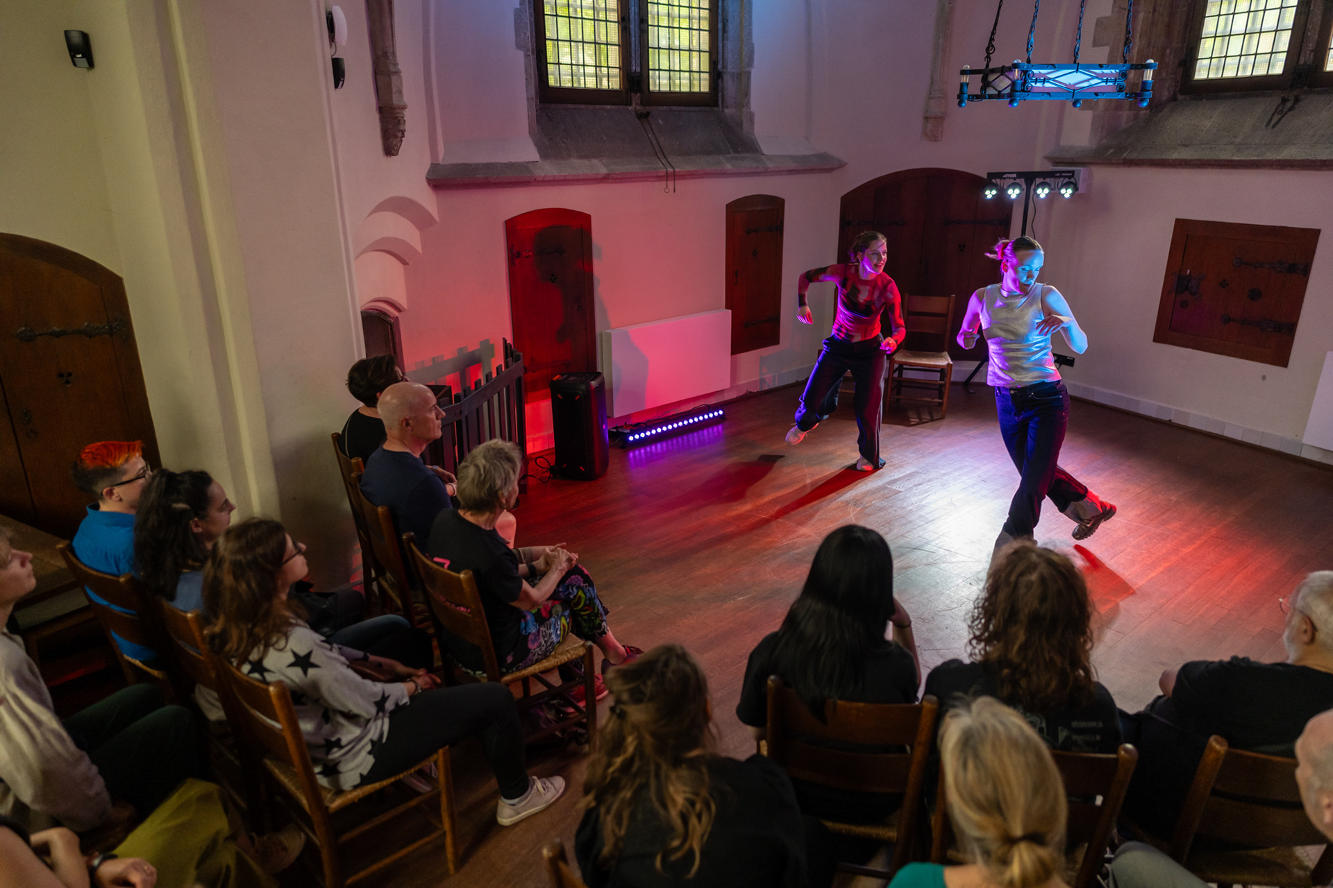 Dieke de Jong & Karlijn Zeeman in de Nieuwe Kerk