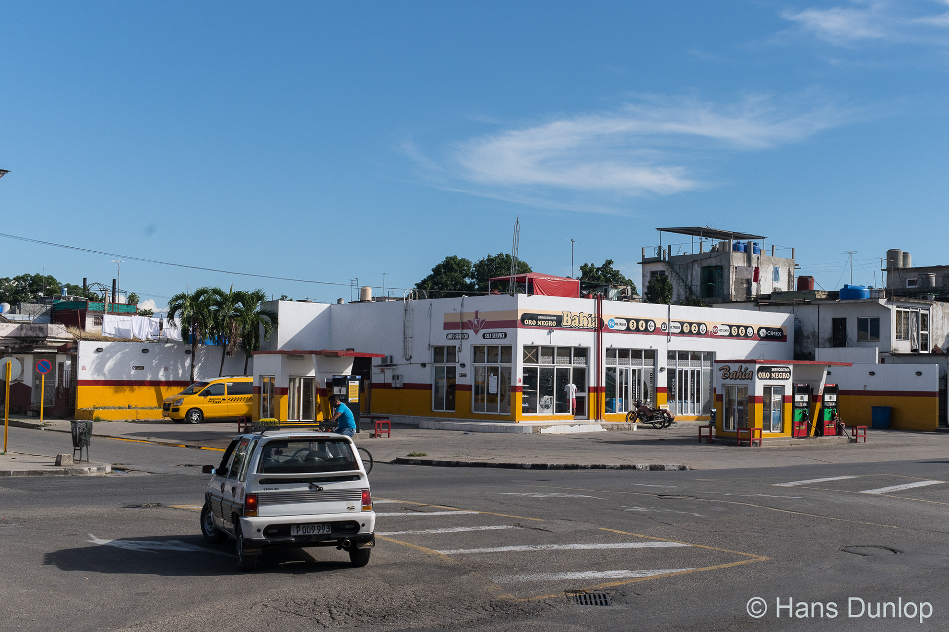 Still in the colors of the 50's, well maintained