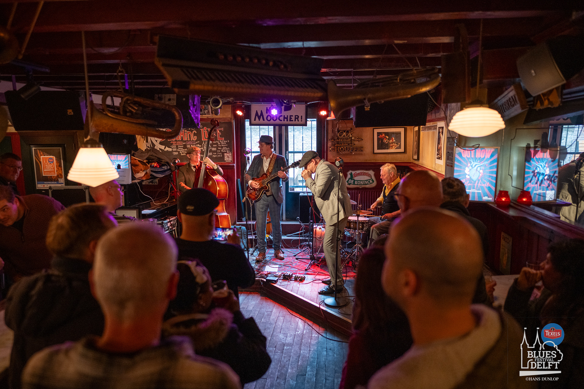 Hey Moochies in jazzcafé Bebop