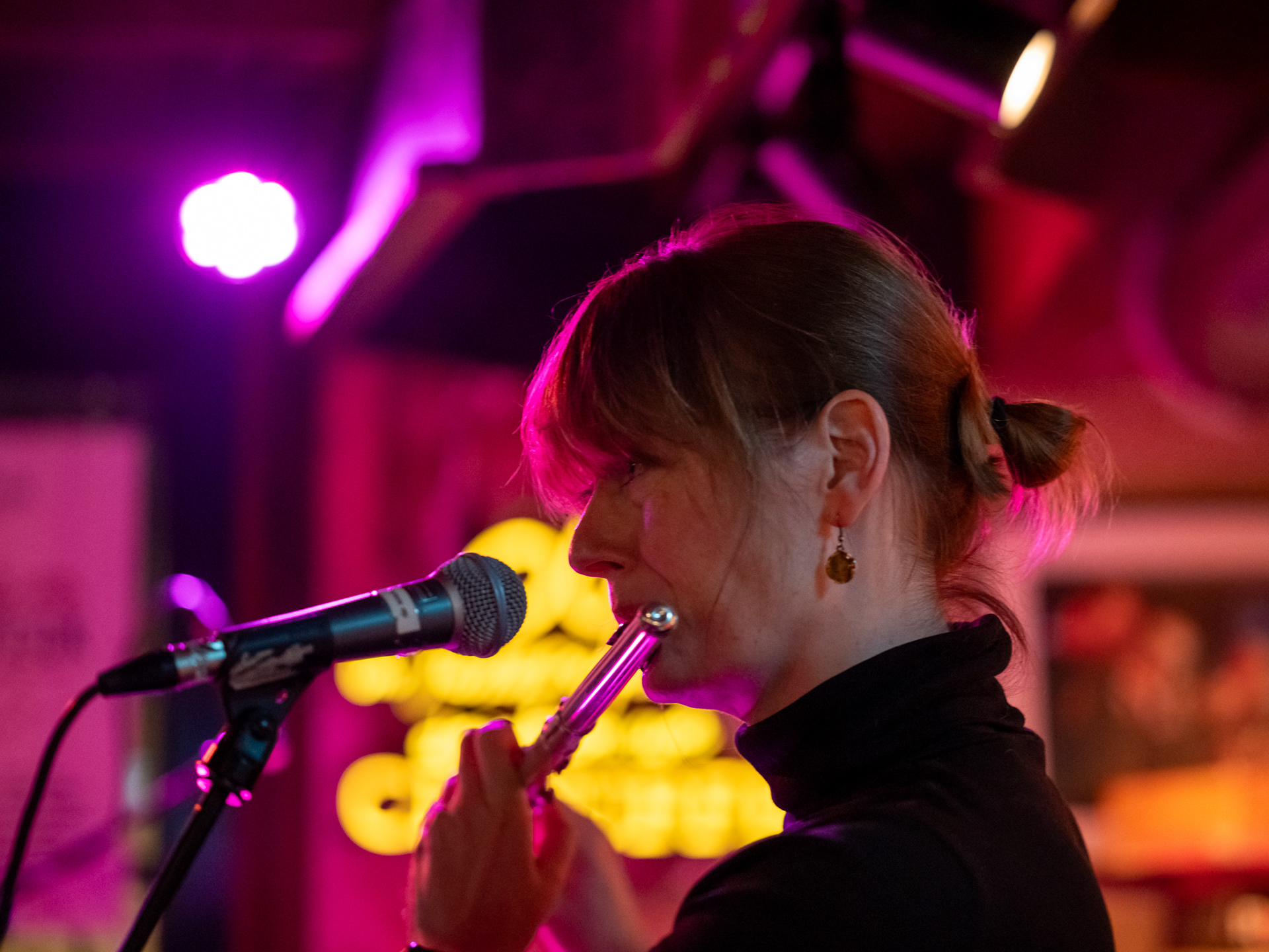 Smooch in Jazzcafé Bebop