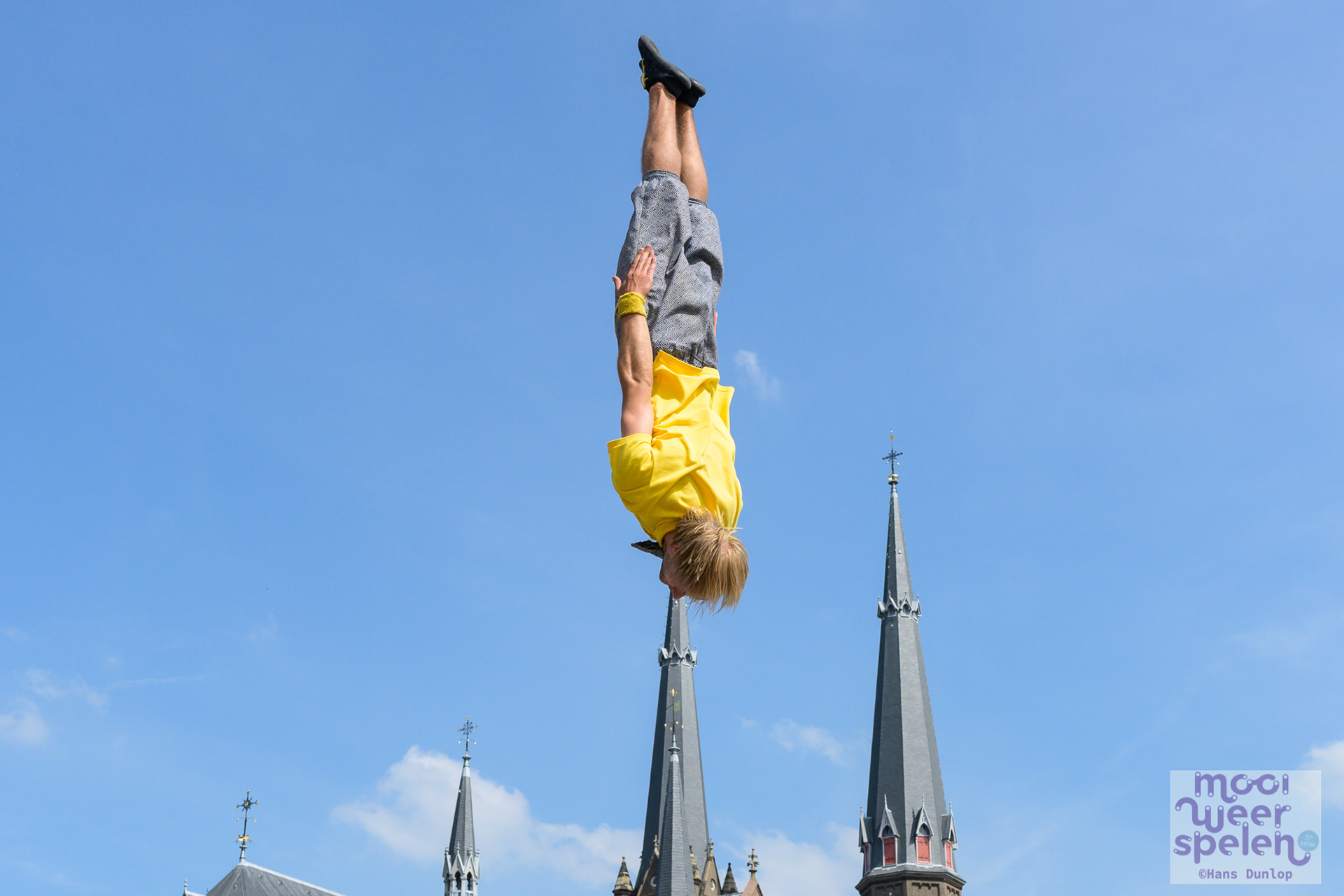 Aramelo "(Un)folded"