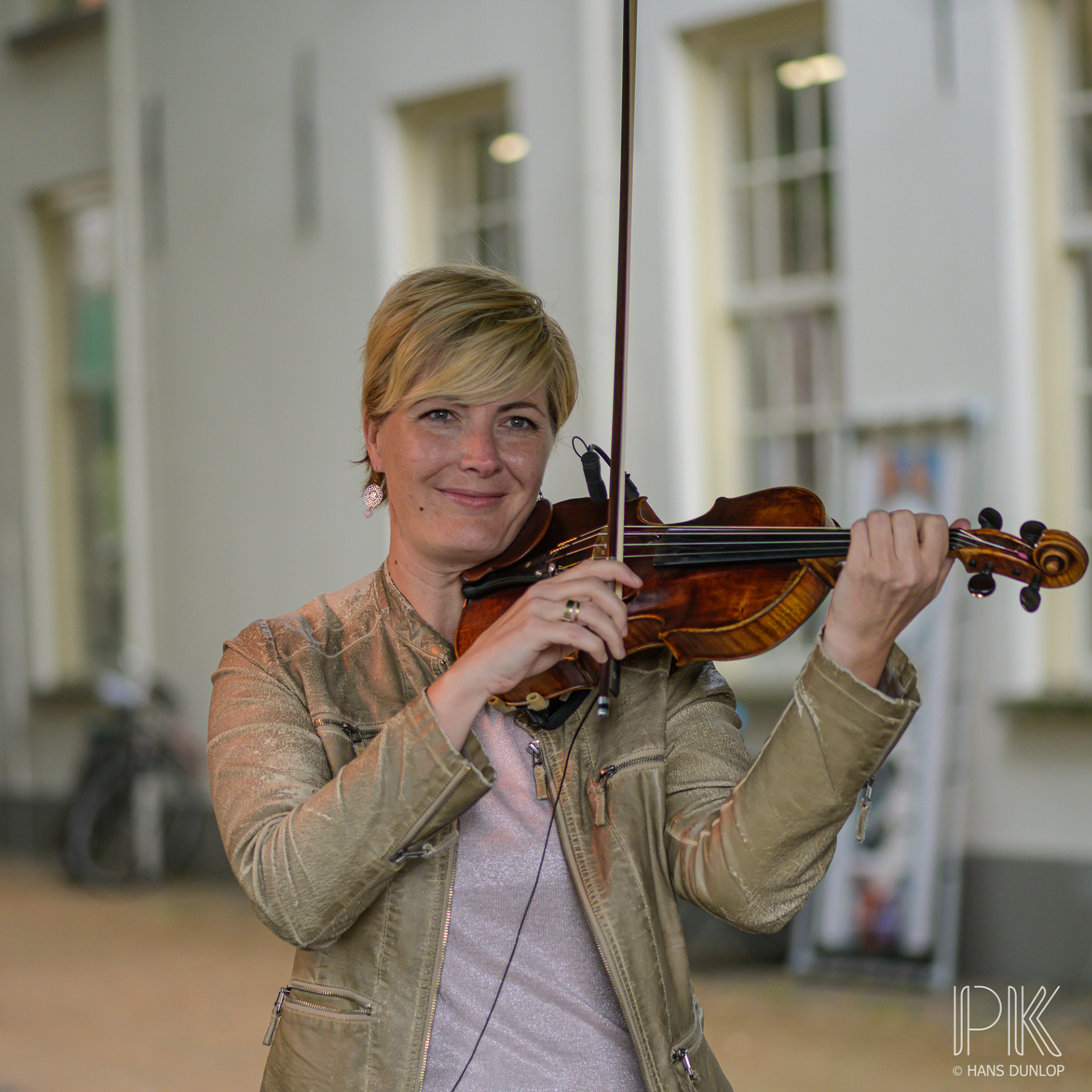 PAul FrAnk  and Friends