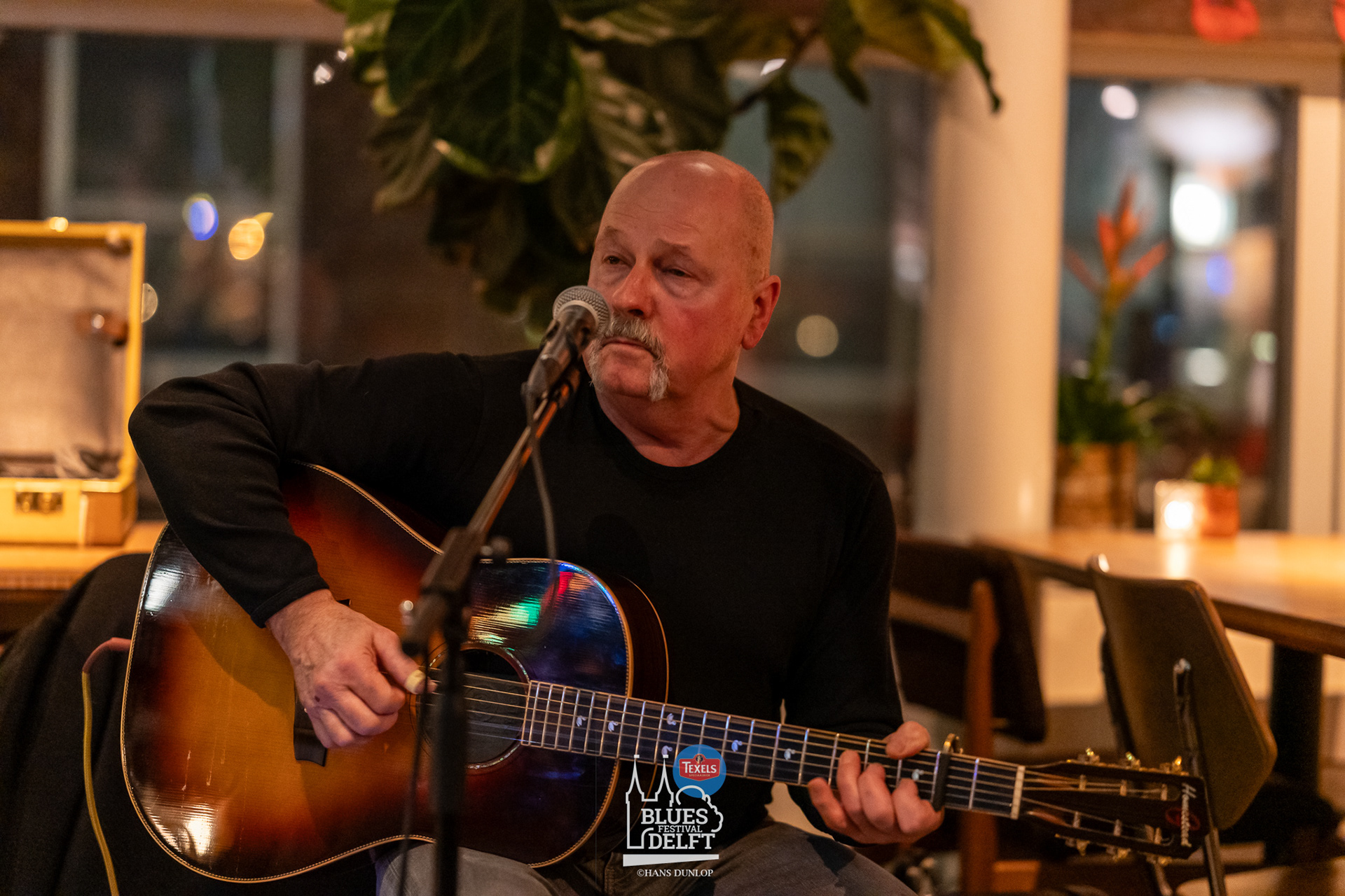 Hanno: The Men Unplugged