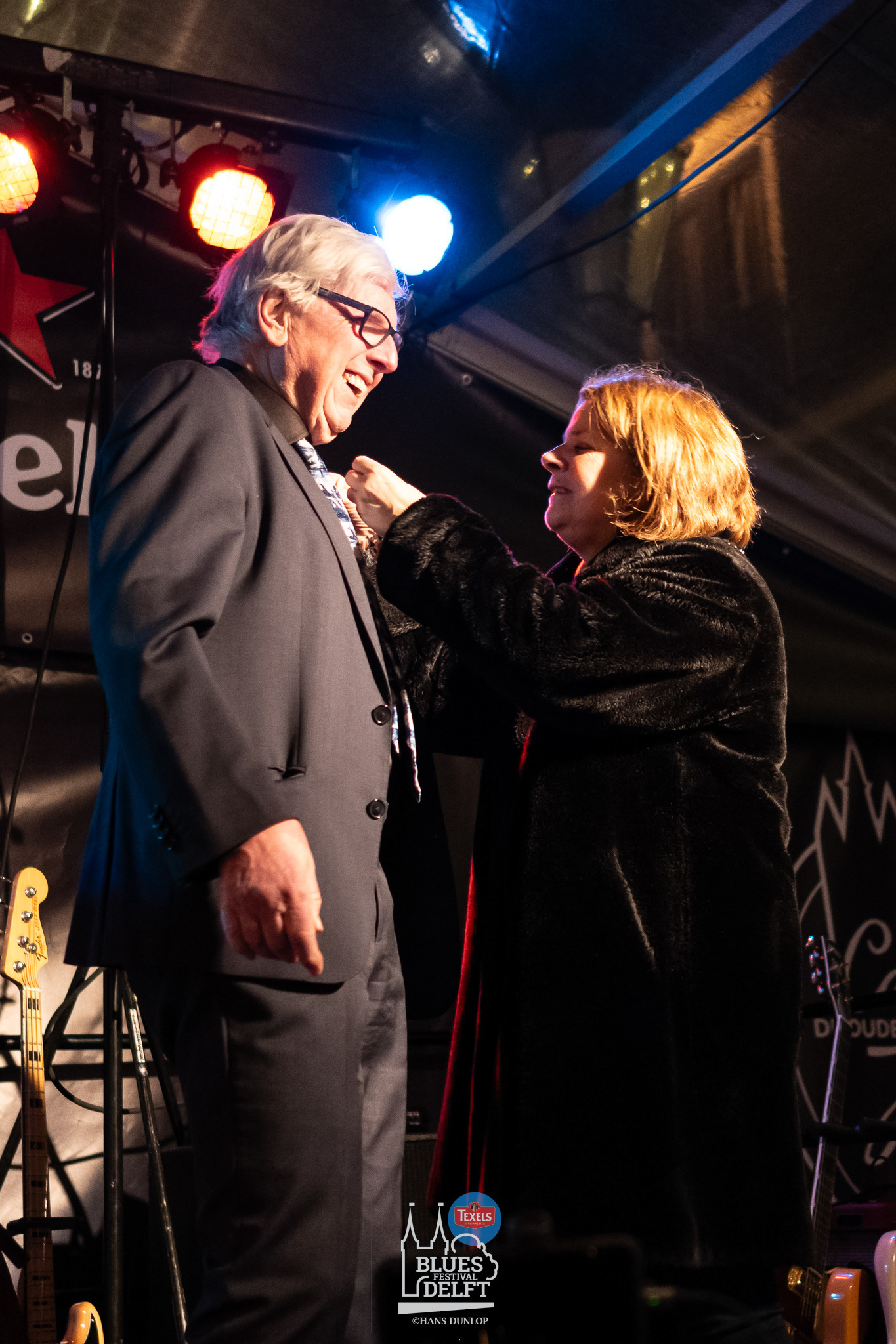 Opening van het Texels Blues Festival  in de tent bij De Oude Jan