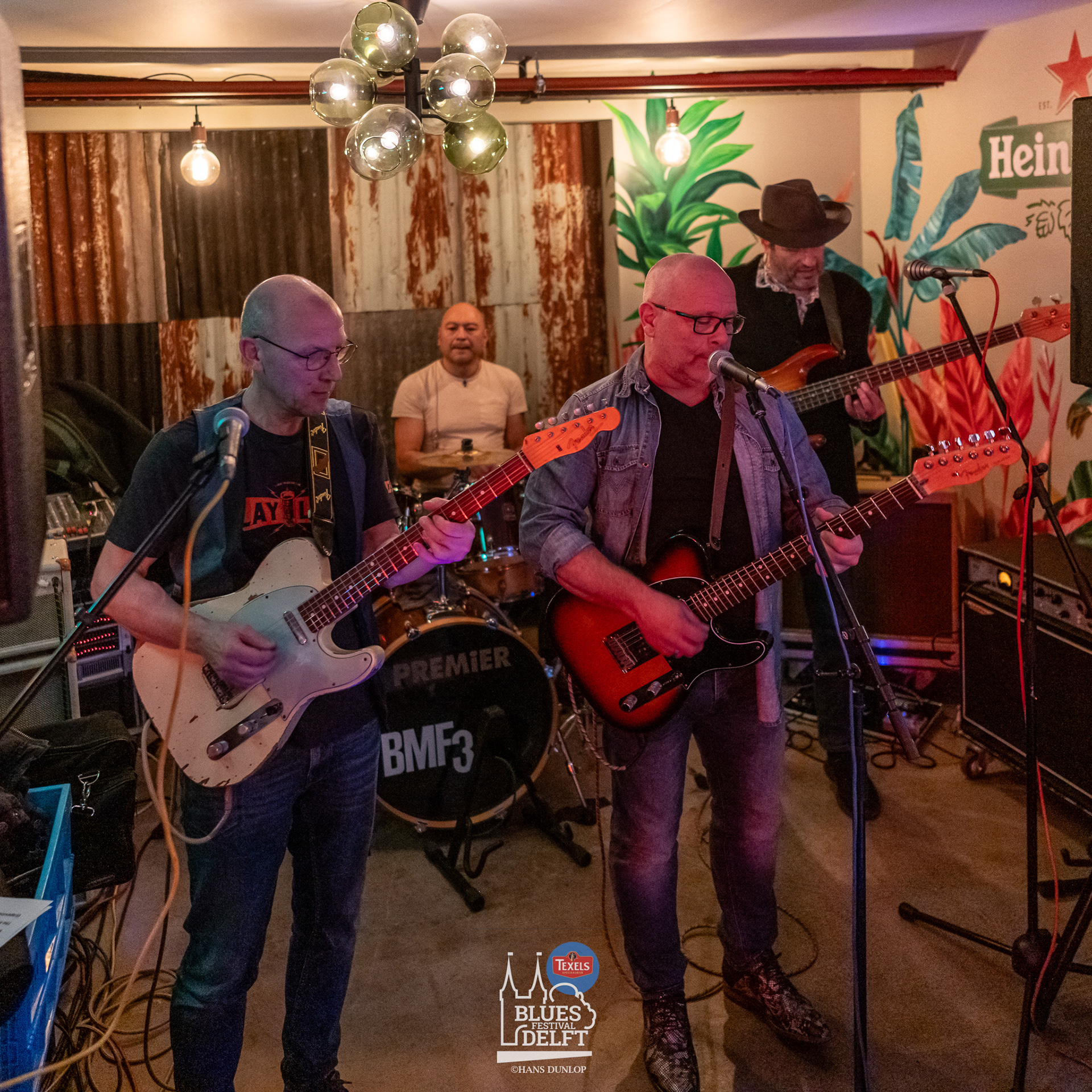 Big Muffin & The Fab 3 in Plein 11