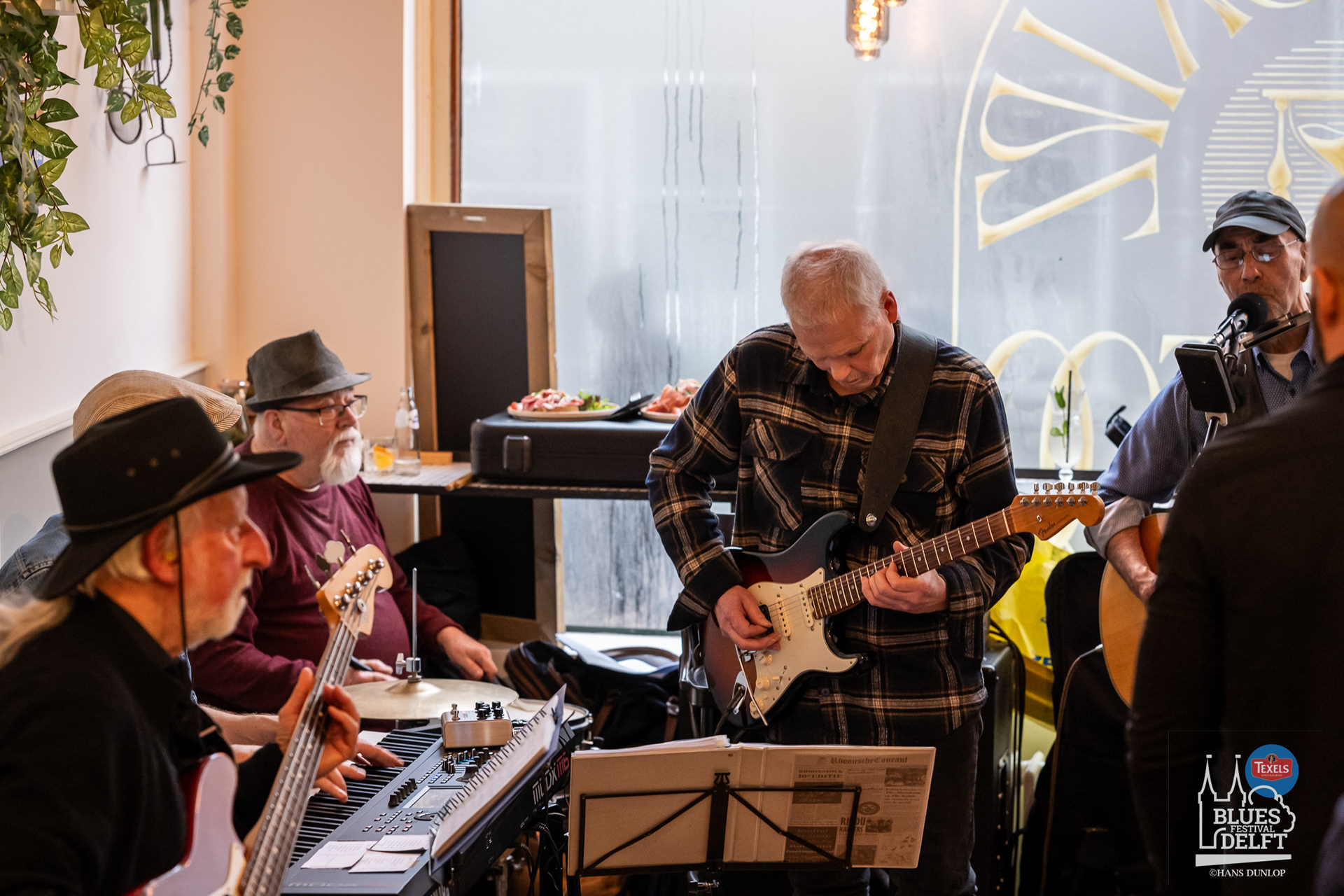 Tazz Blues Band in Tazz Too