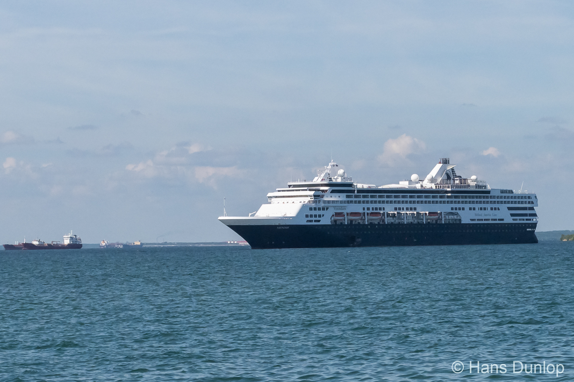 MS. Veendam (Holland America Line)