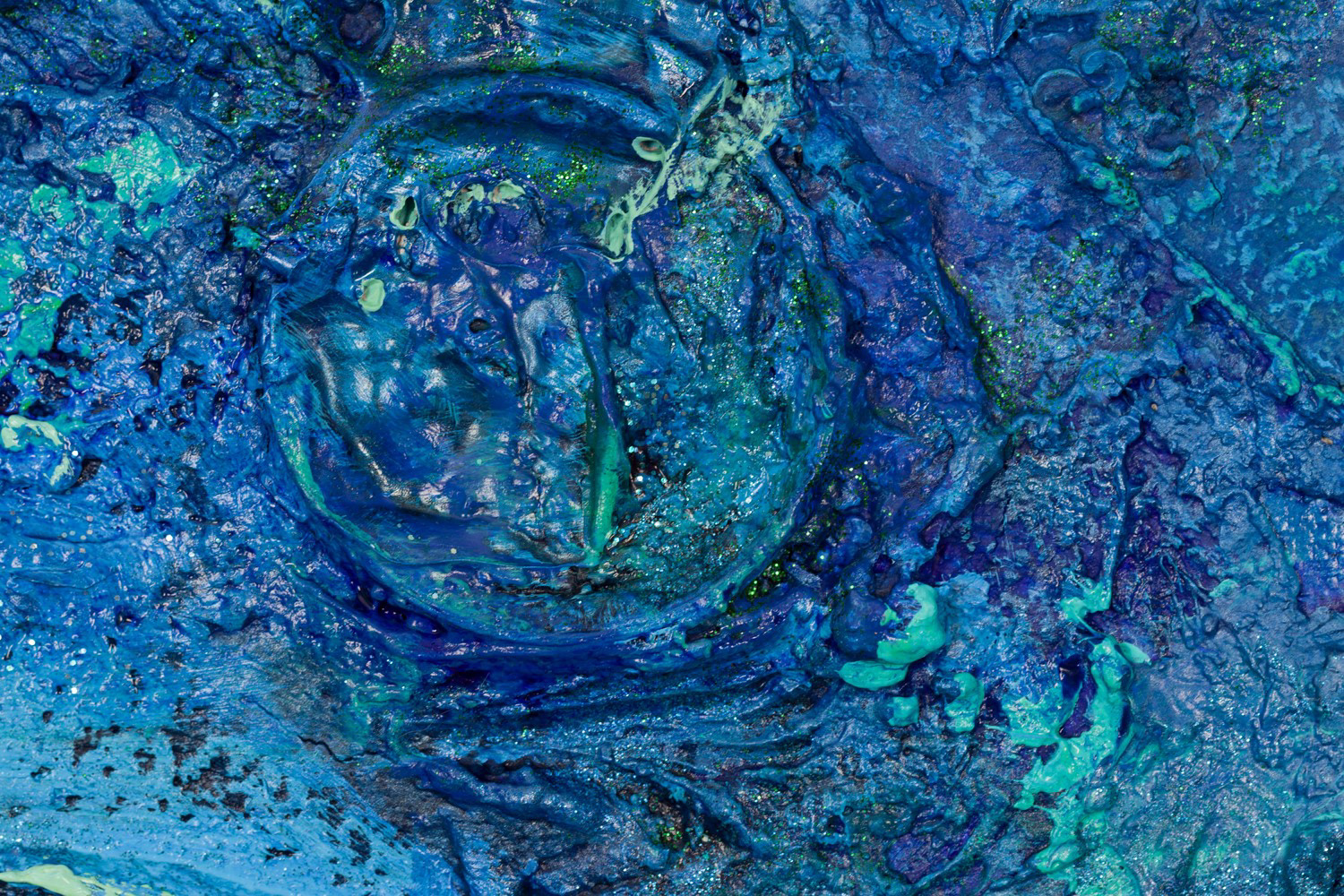 Salacia • close-up