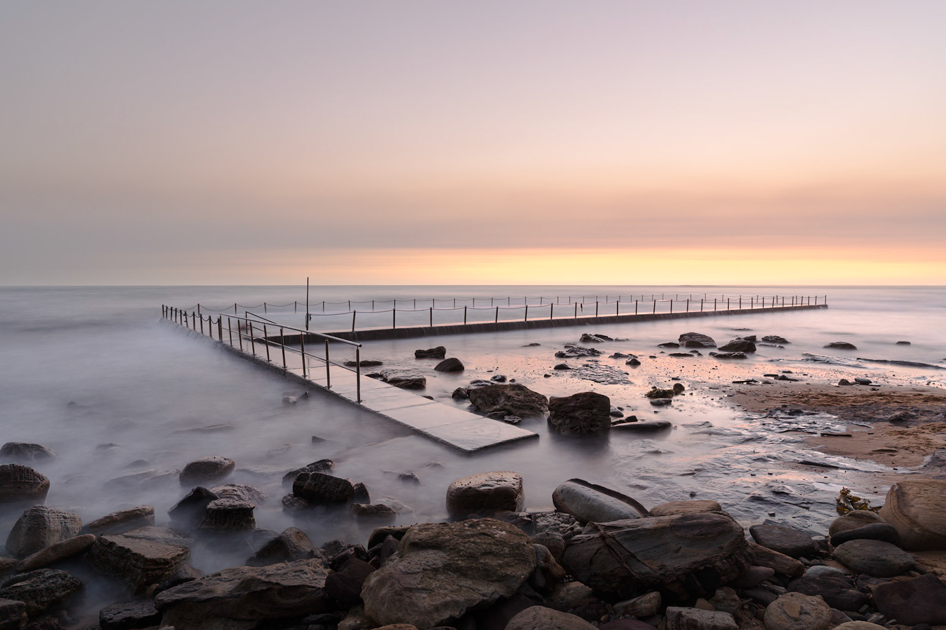 Newport Pool first light