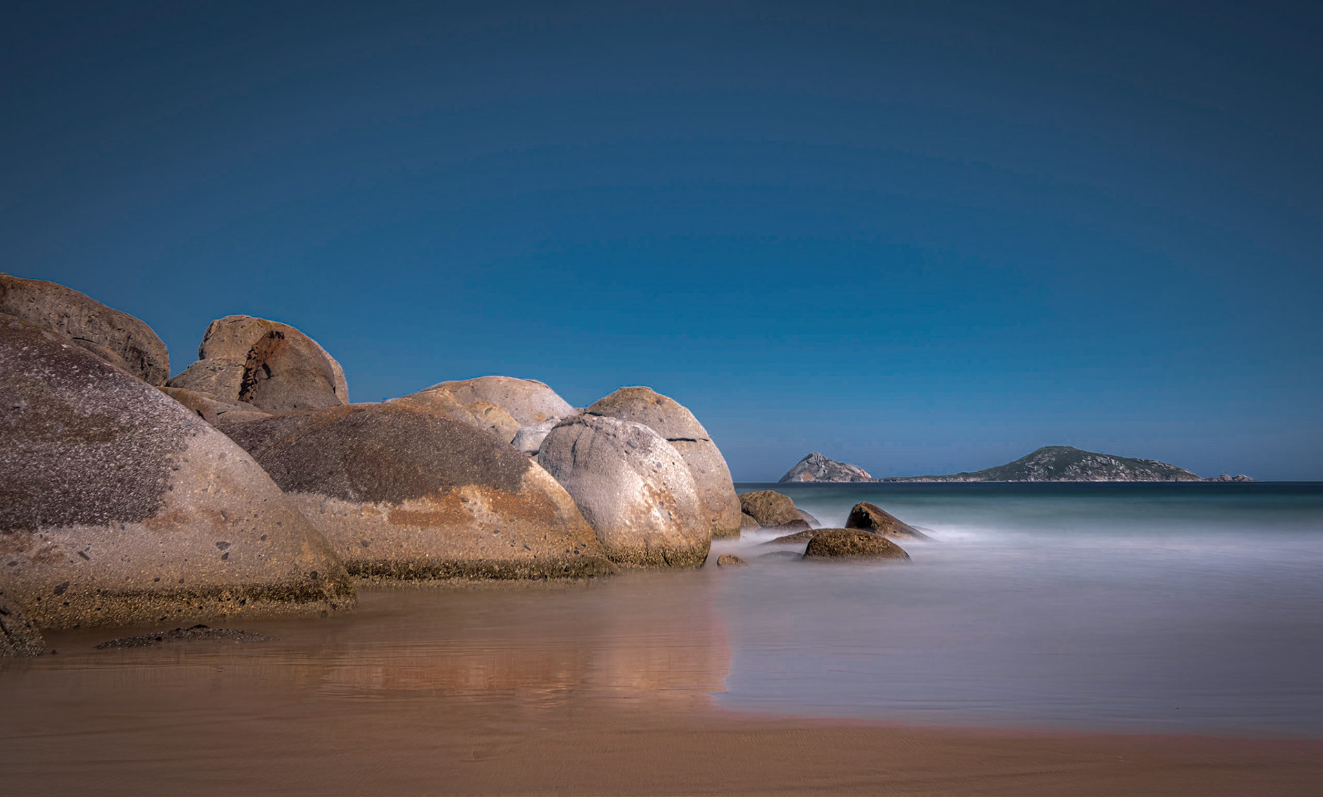 Whisky Beach - Wilsons Promonotry