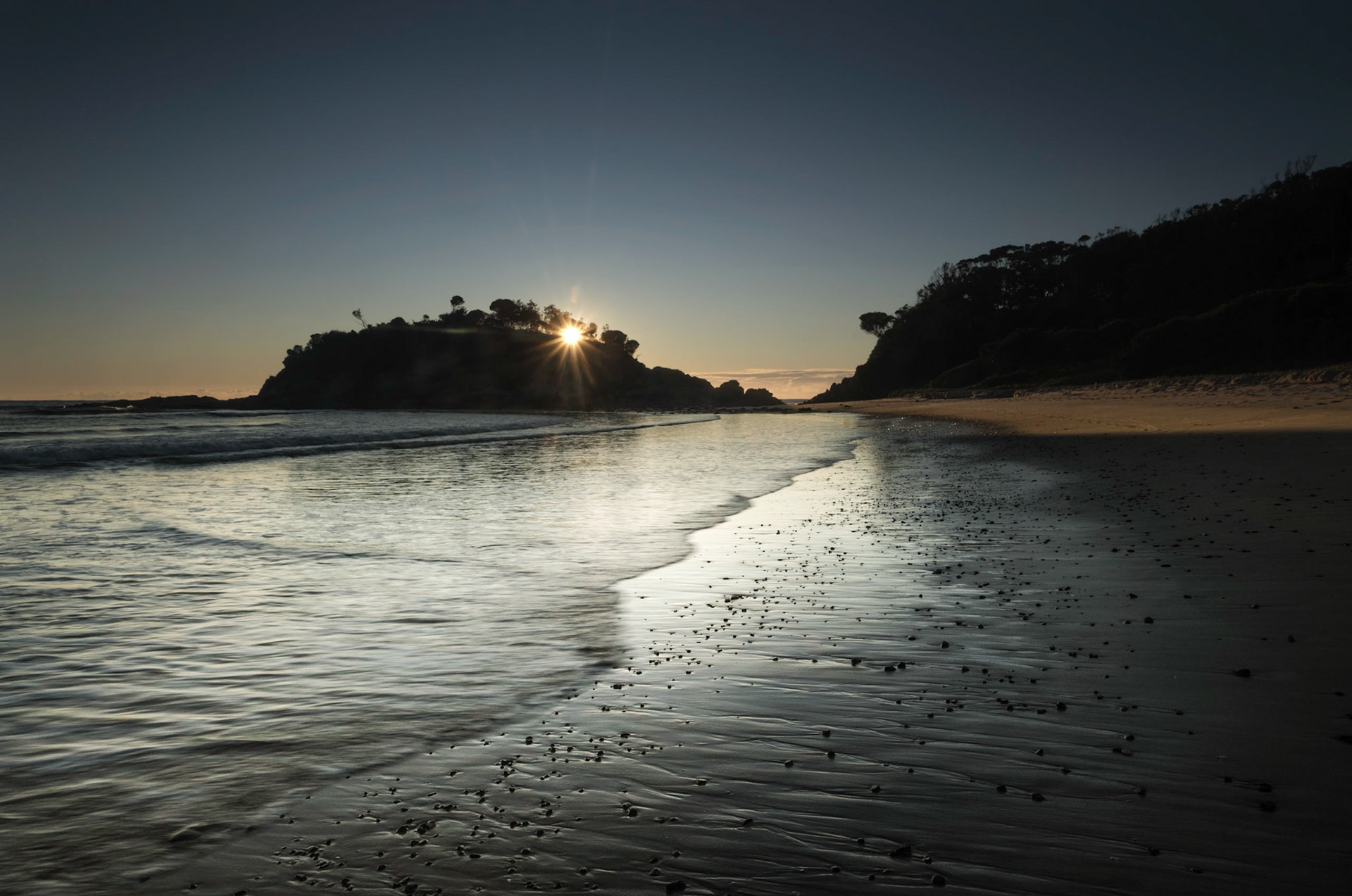 Number 1 Beach Sunrise - Seal Rocks