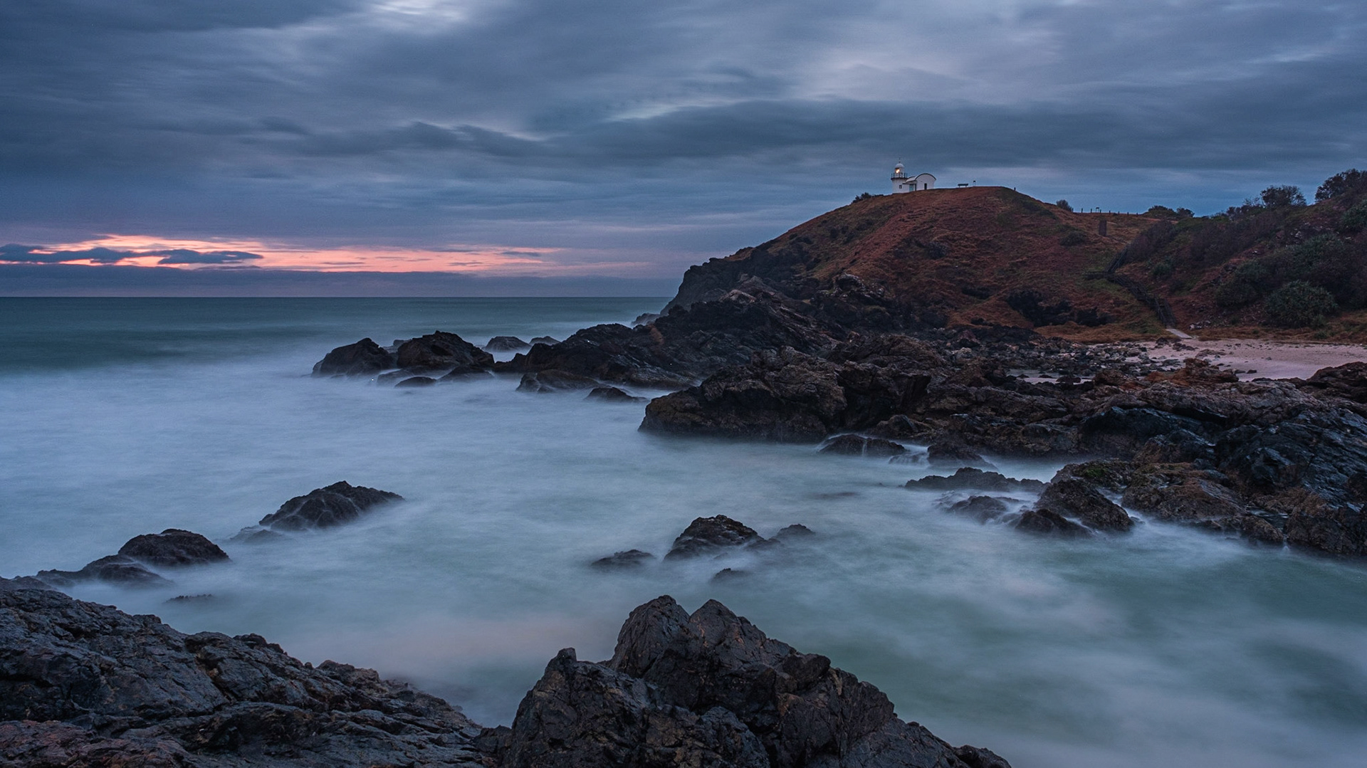 Tacking Point Light Station