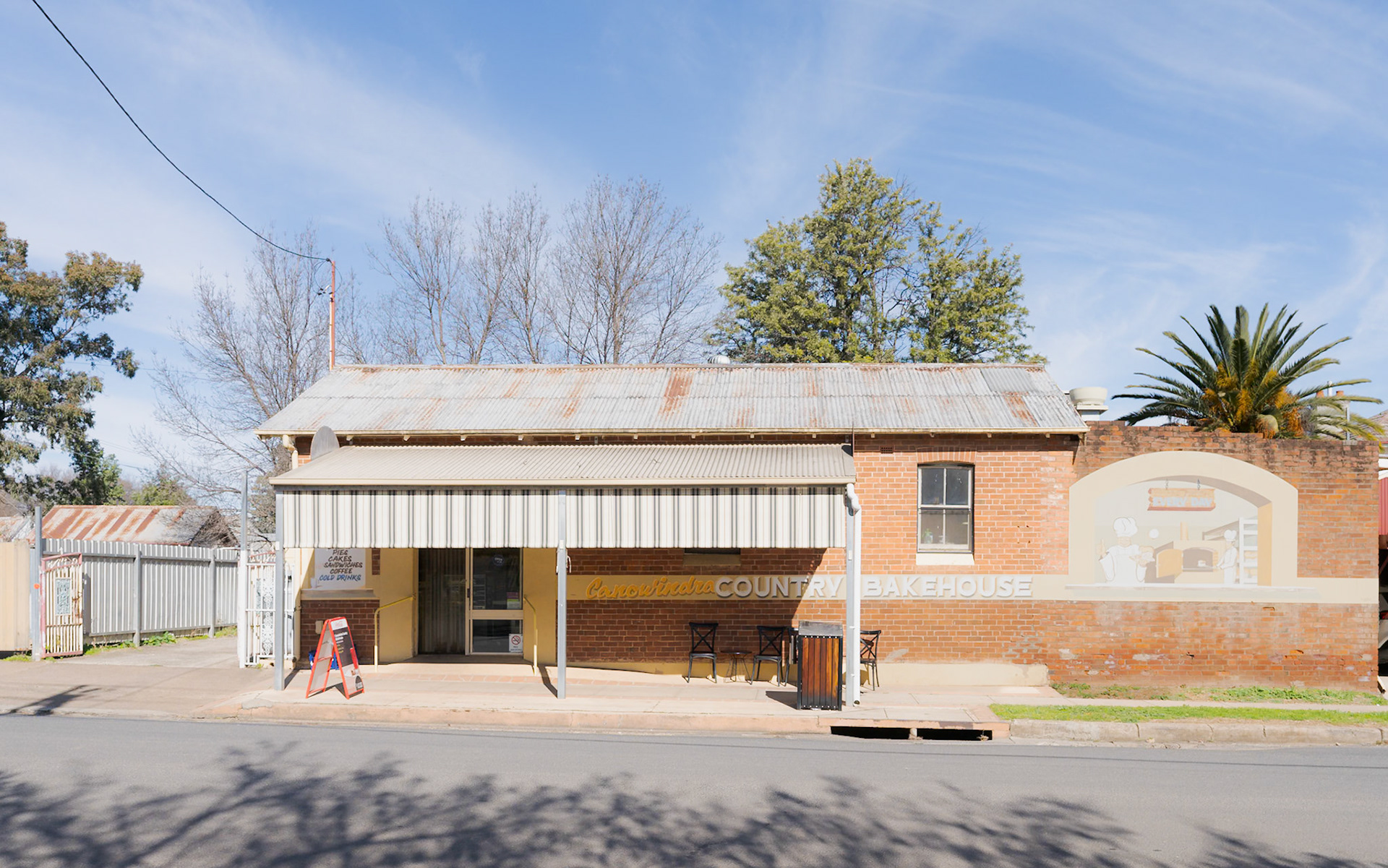 In Canowindra
