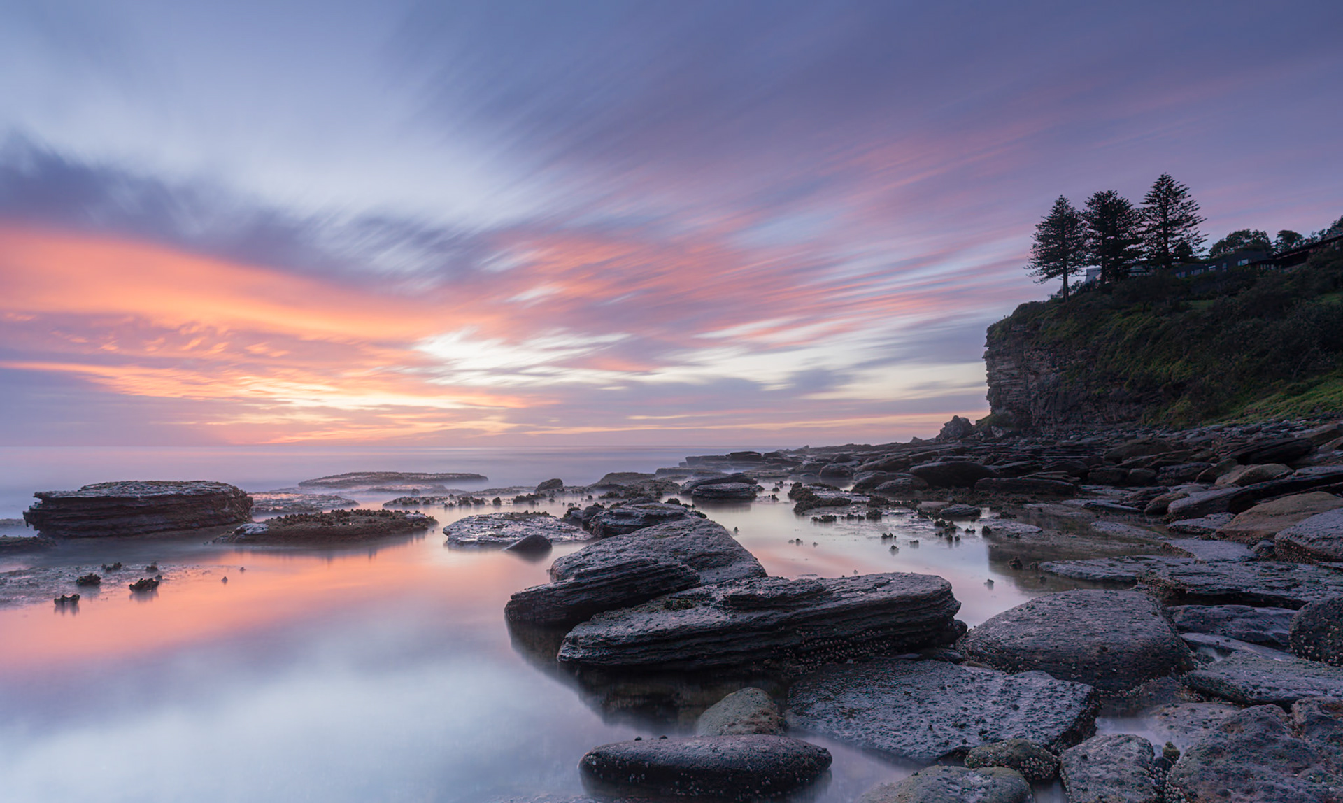 Avalon Rockshelf