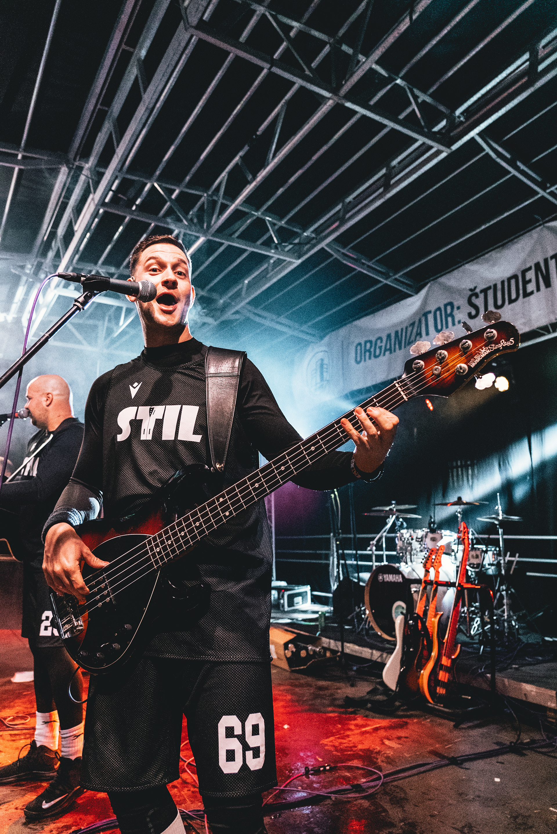 Pustovanje z Ansamblom Stil