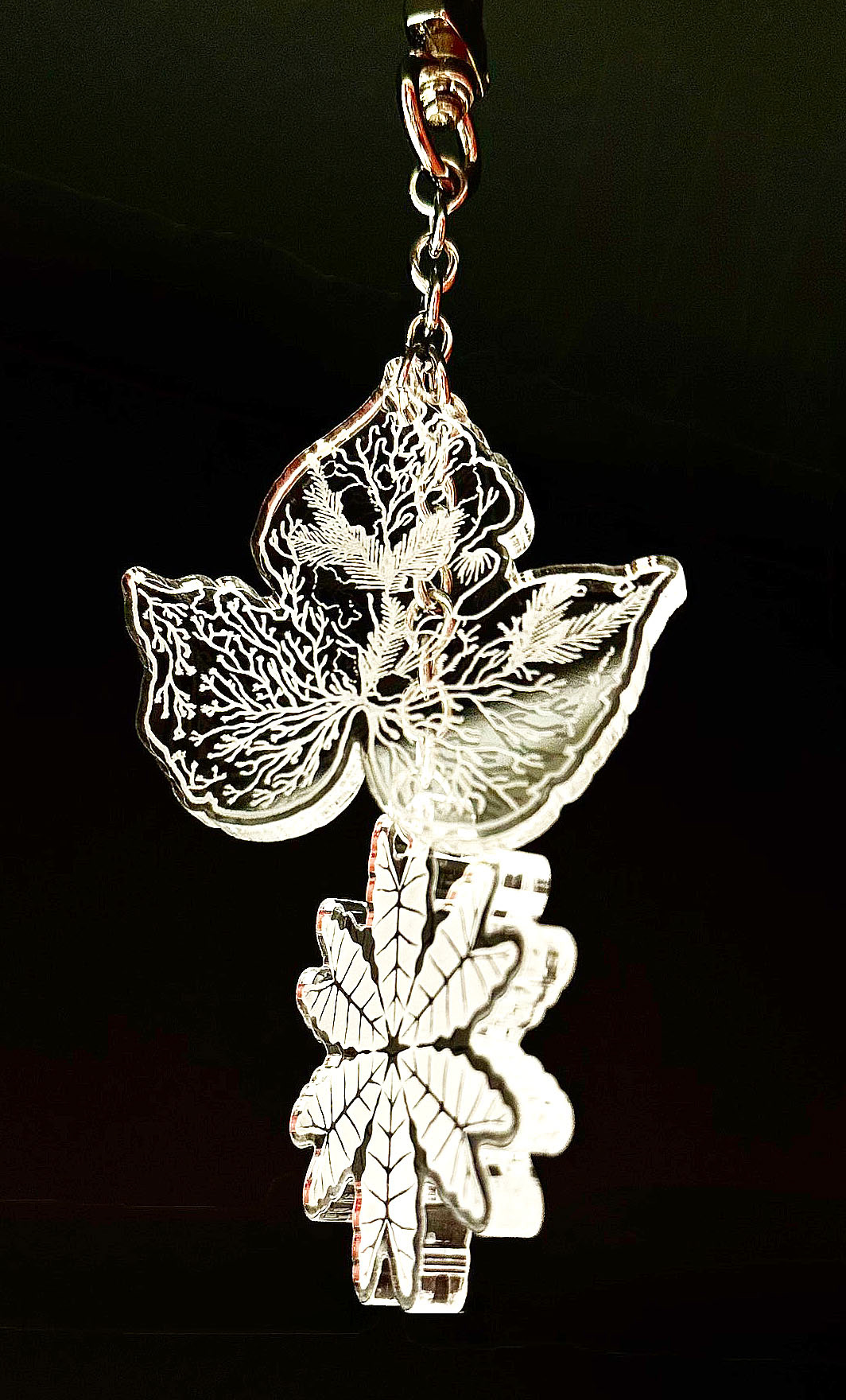 결-아크릴 백참 GYEOL - acrylic Bag Charm 17x6cm, edition of 15_laser-engraved acrylic, stainless steel 2026