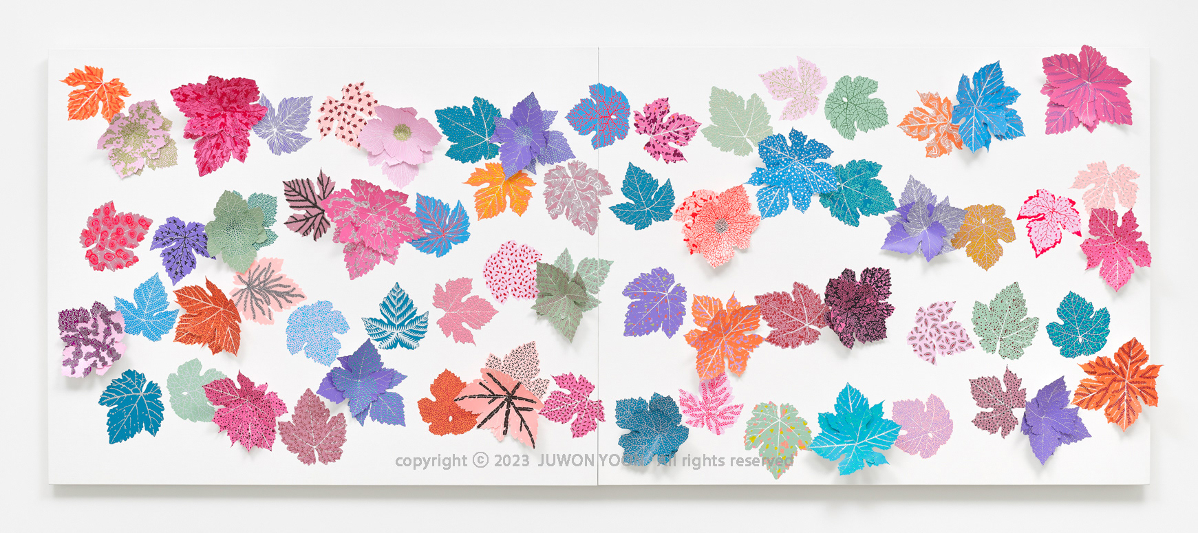 이파리의 왈츠 WALTZ of the FOLIAGE 130.3x324cm, silkscreen, acrylic and magnetic collage on canvas, 2023