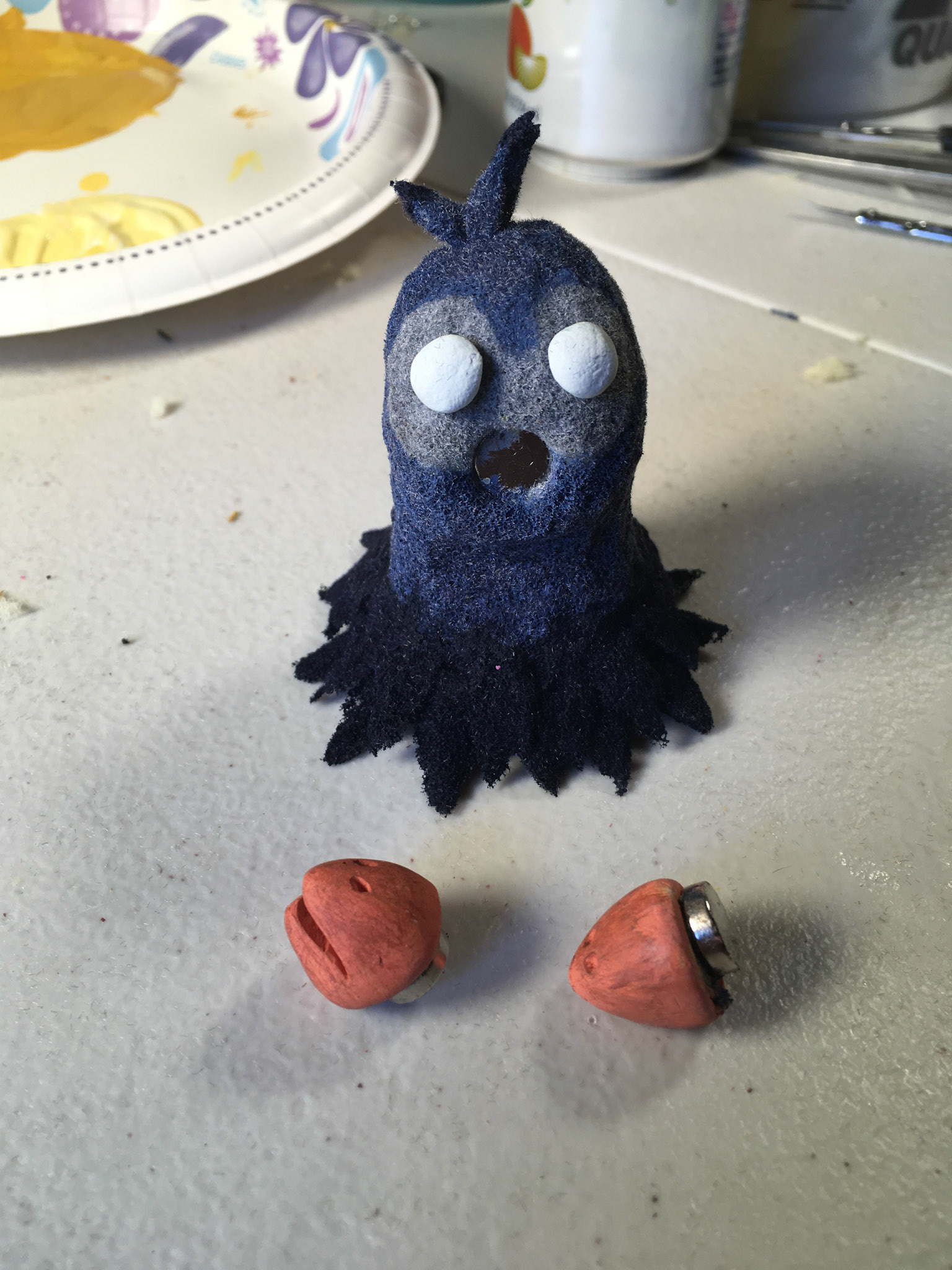 Finalizing connection for neck and beaks