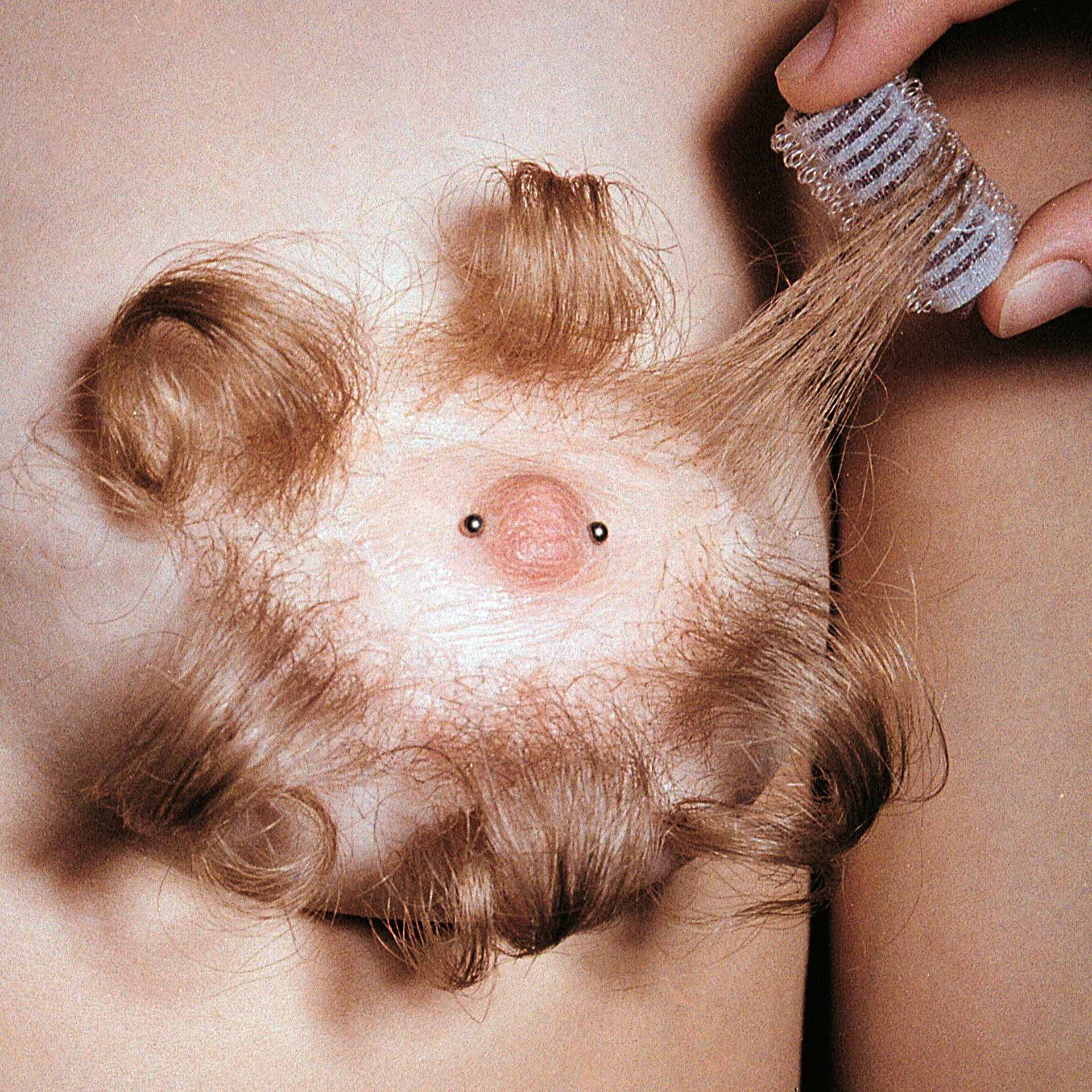 HAIR, mit Mai Strathmann