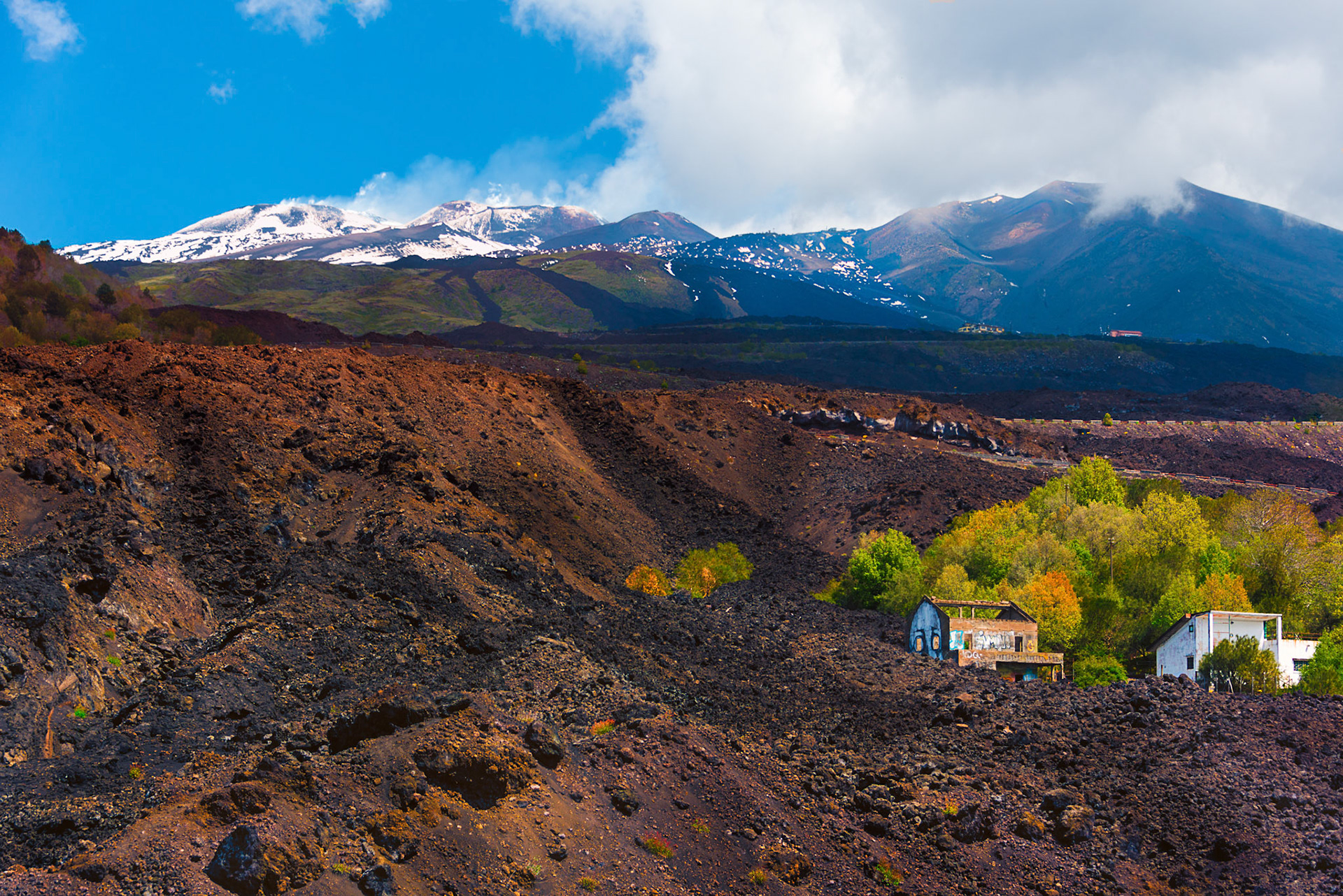 Ruins of a house kept between lava flows in one of the lasts eruptions of Etna