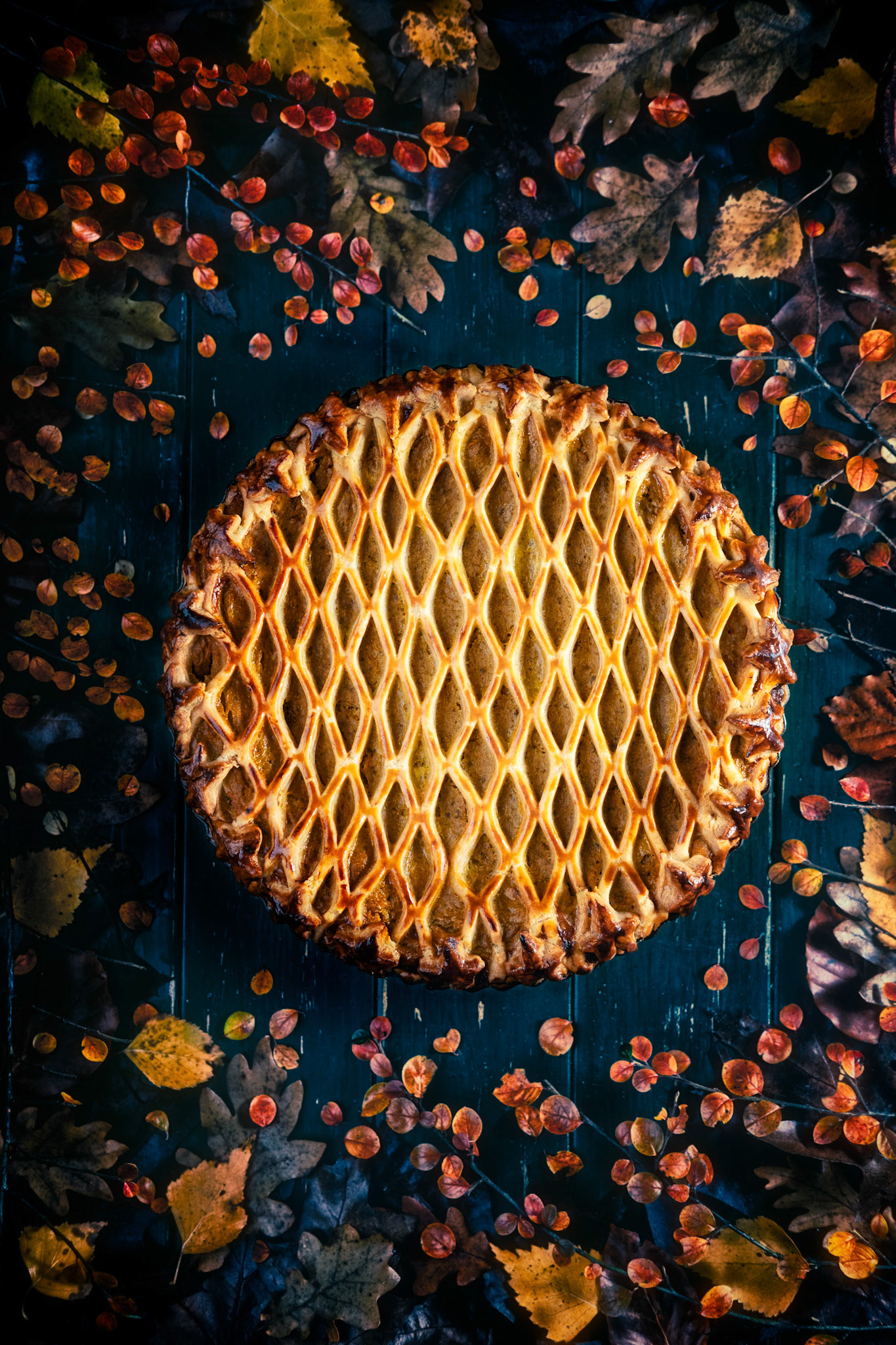 Rustic sweet potatoes pie, a perfect dessert for autumn