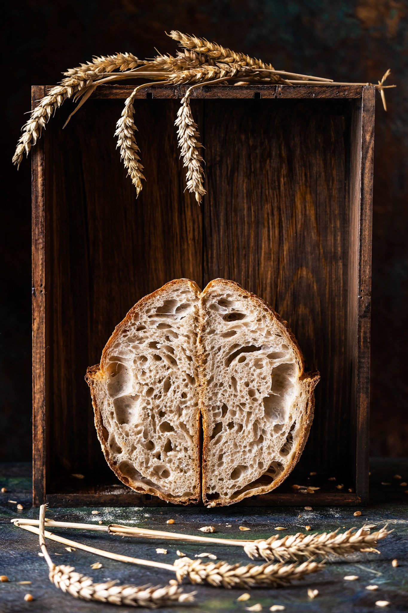 An airy crumb obtained with a very high hydration dough for sourdough bread