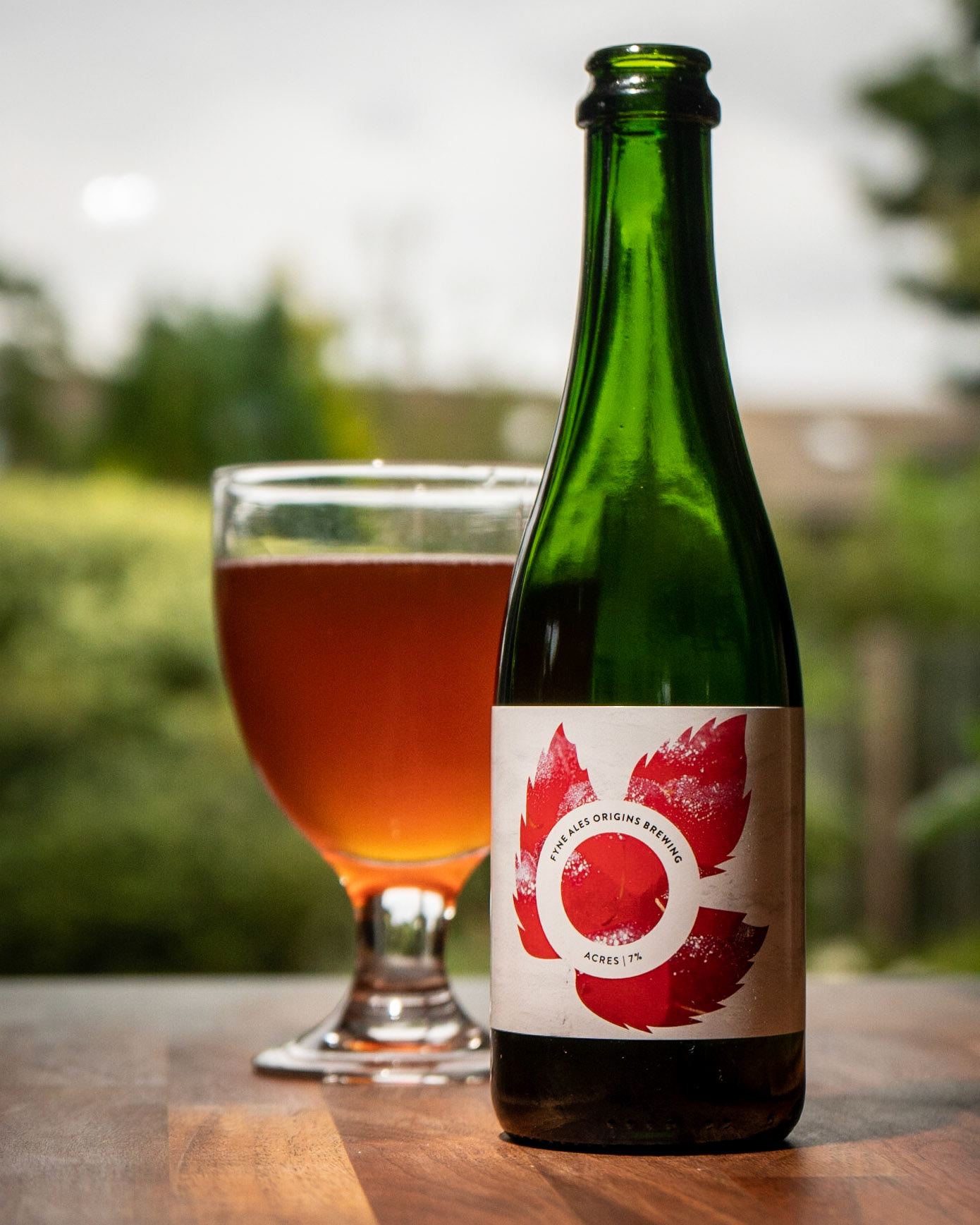 Oak-aged blended farmhouse ale with Scottish raspberries