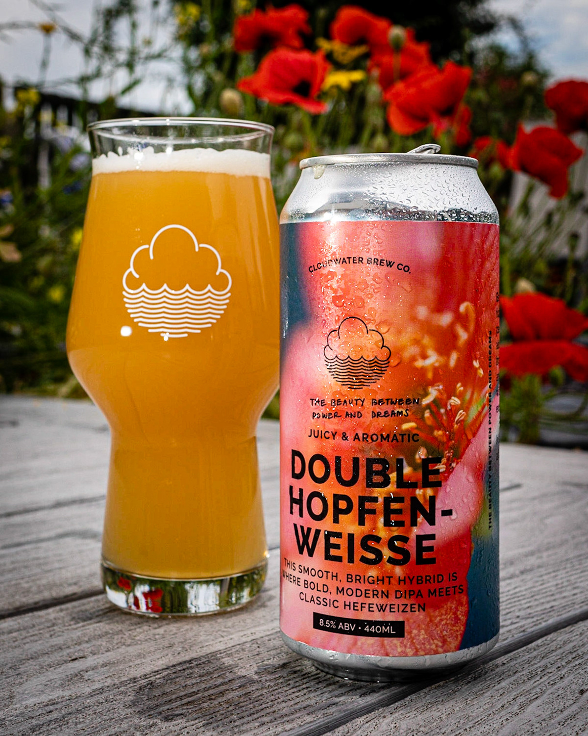 Double Hopfenweisse // DIPA x hefeweizen // 8.5%