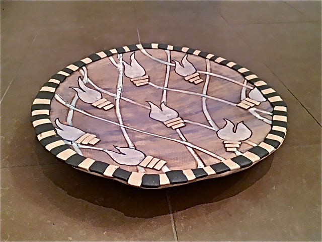 Stoneware plate, 40cm diameter.
