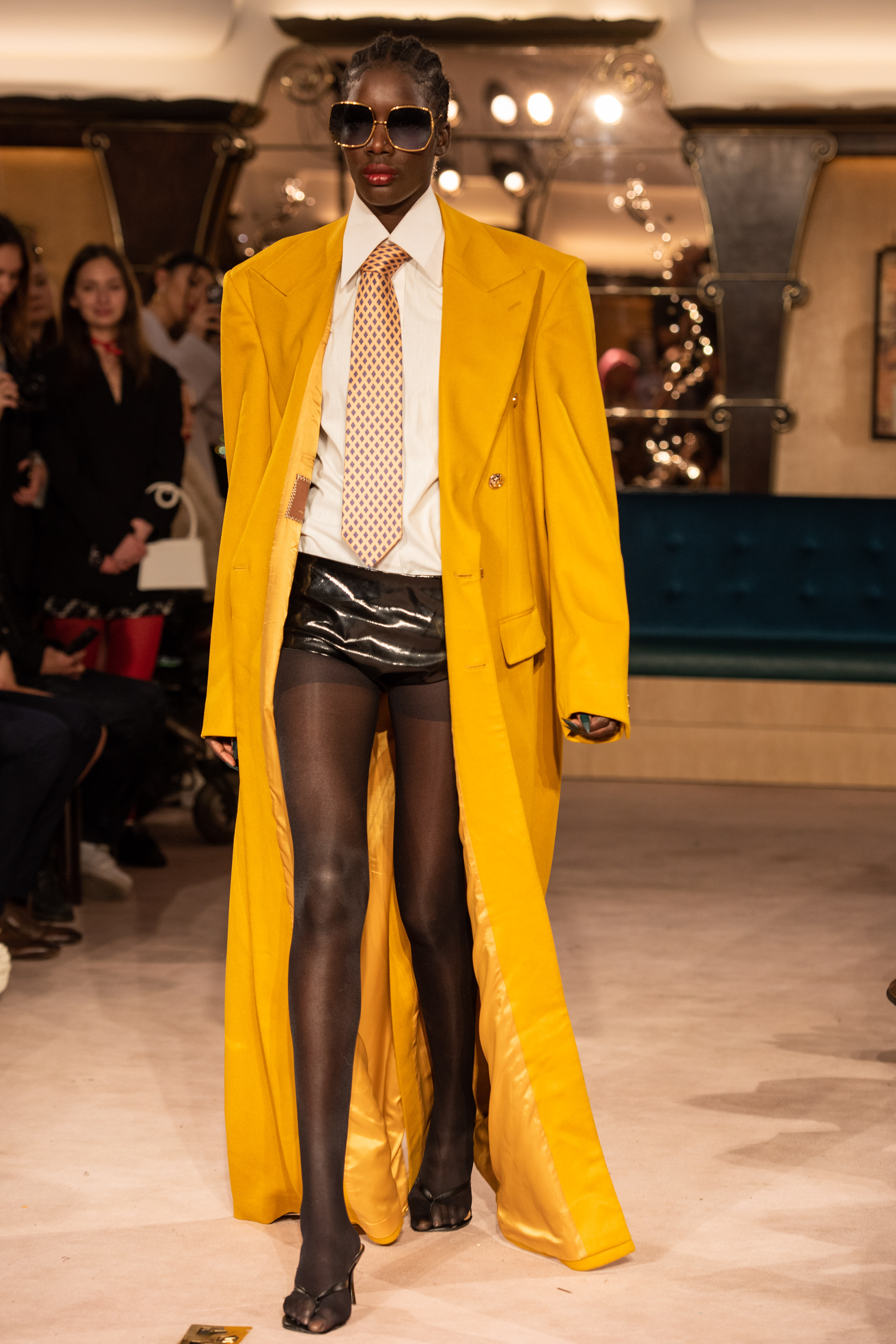 HELEN ANTHONY LFW - AW23