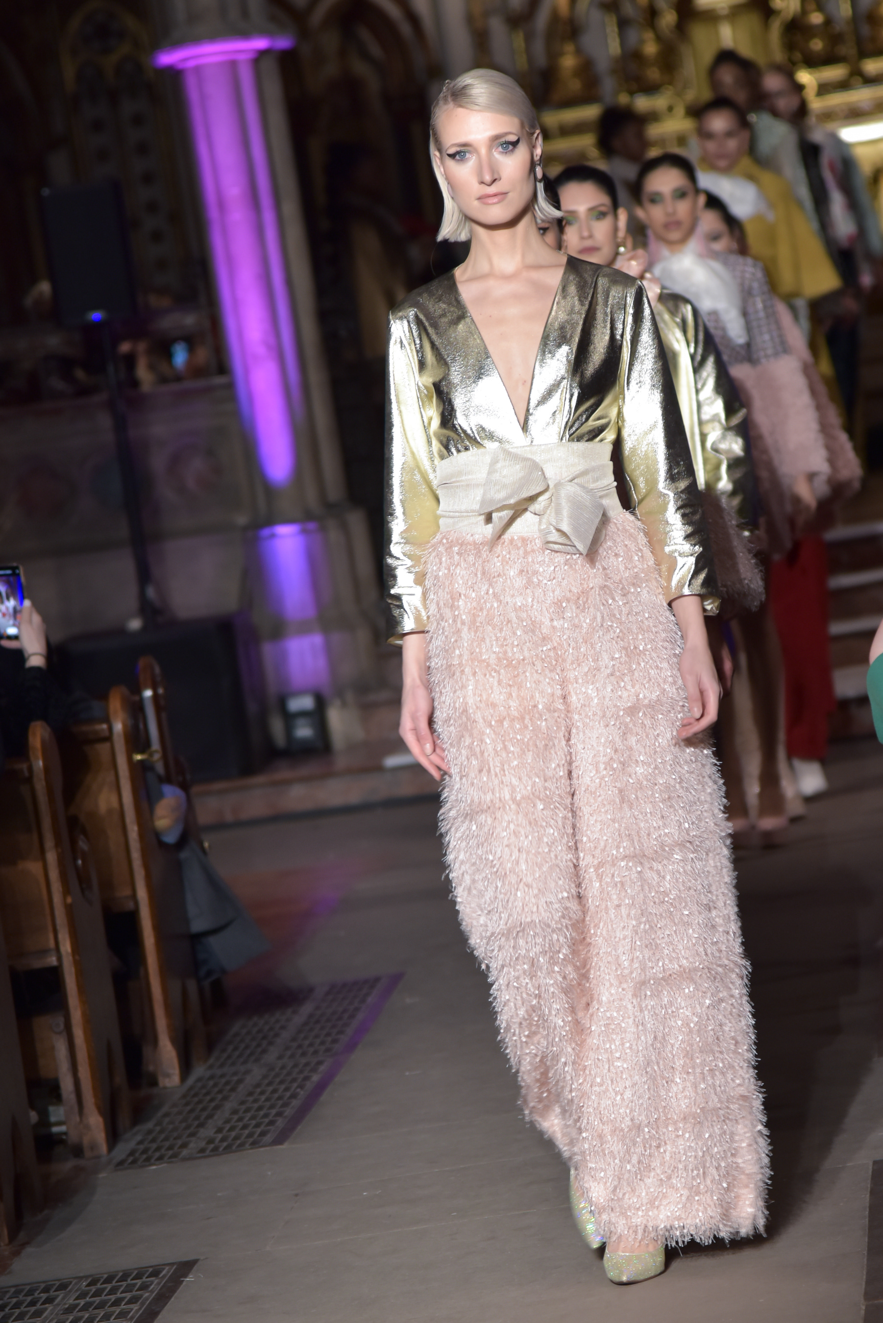 Hip Curve LFW-AW 22/23