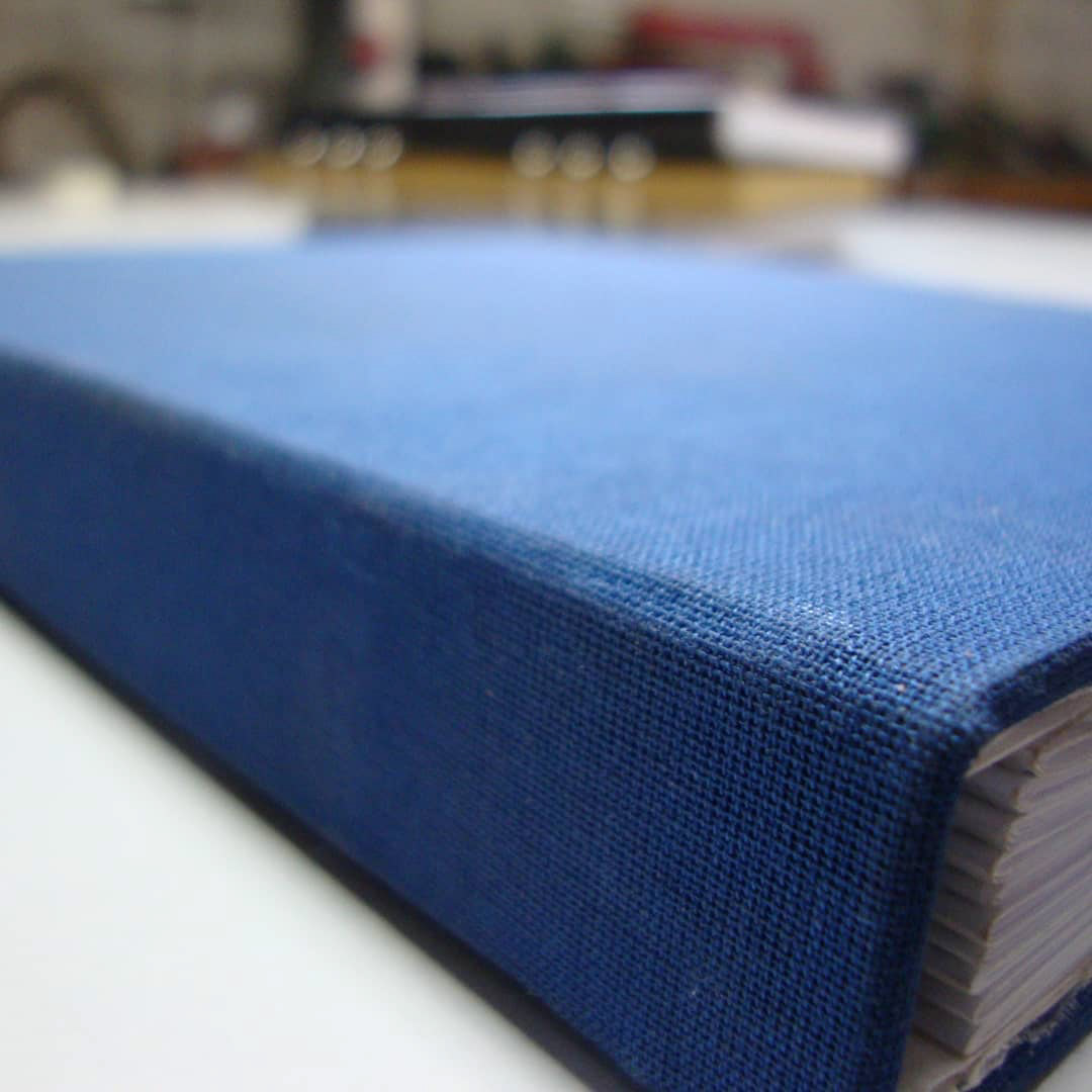 Encadernación con textil