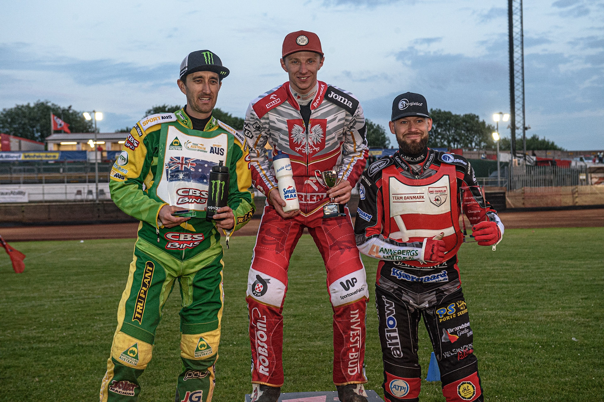 GLASGOW, UK. JUNE 19TH.  TOP 3 at Ashfield: (L-r) Chris Holder (Australia) (2nd), Tobiasz Musielak (Poland) (Winner), Nicolai Klindt (Denmark) (3rd)  during the FIM Speedway Grand Prix Qualifying Round at the Peugeot Ashfield Stadium, Glasgow on Saturday 19th June 2021. (Credit: Ian Charles | MI News)