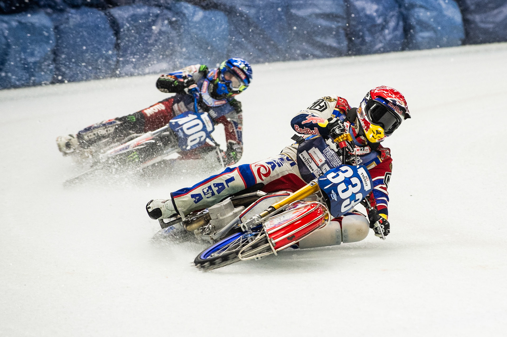 Photo: Ian Charles

Danil Ivanov (333) leads Dmitri Koltakov (106)

FIM Ice Speedway Gladiators World Championship, Event 4.1, Max-Aicher-Arena, Inzell, Germany, Saturday 16 March 2019